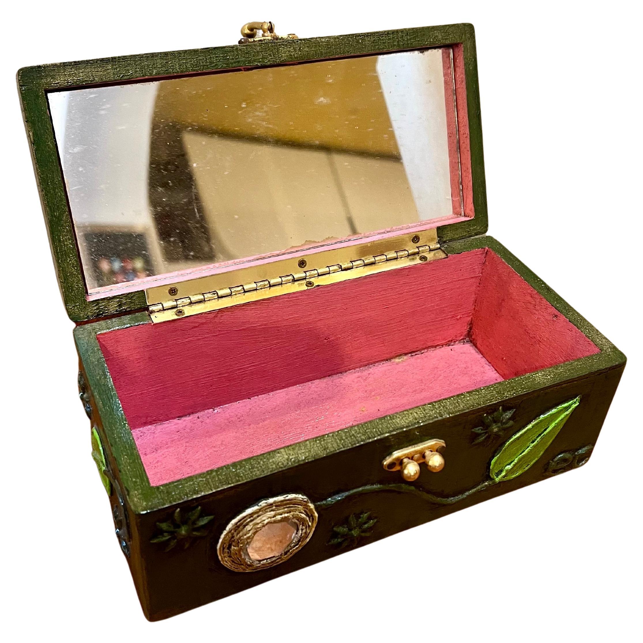 Bois Original Box Purse by Enid Collins hand-decorated Painted & Signed 1970's USA en vente
