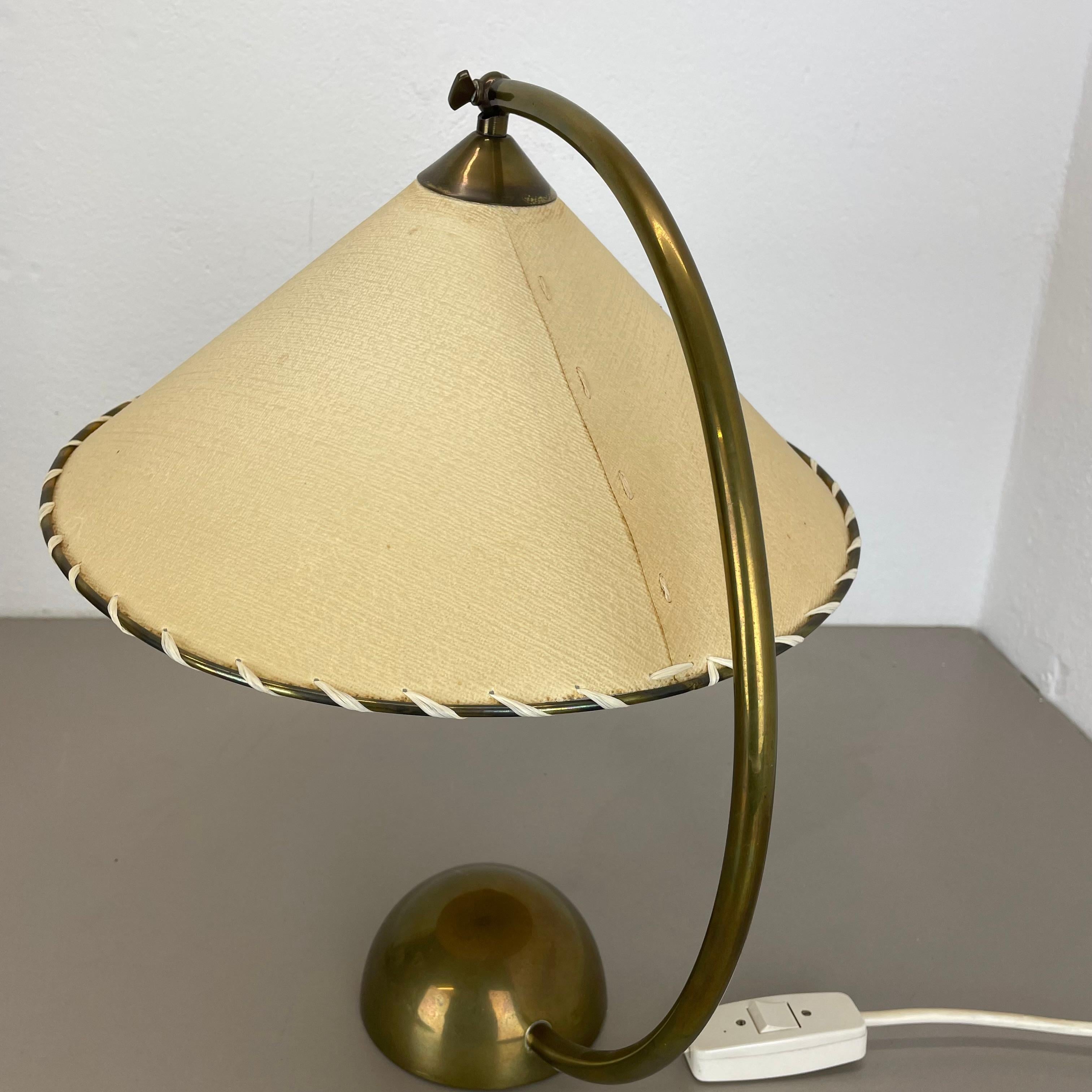 original laiton et papier bauhaus Table Light par PITT MÜLLER, Allemagne, années 1950 en vente 8