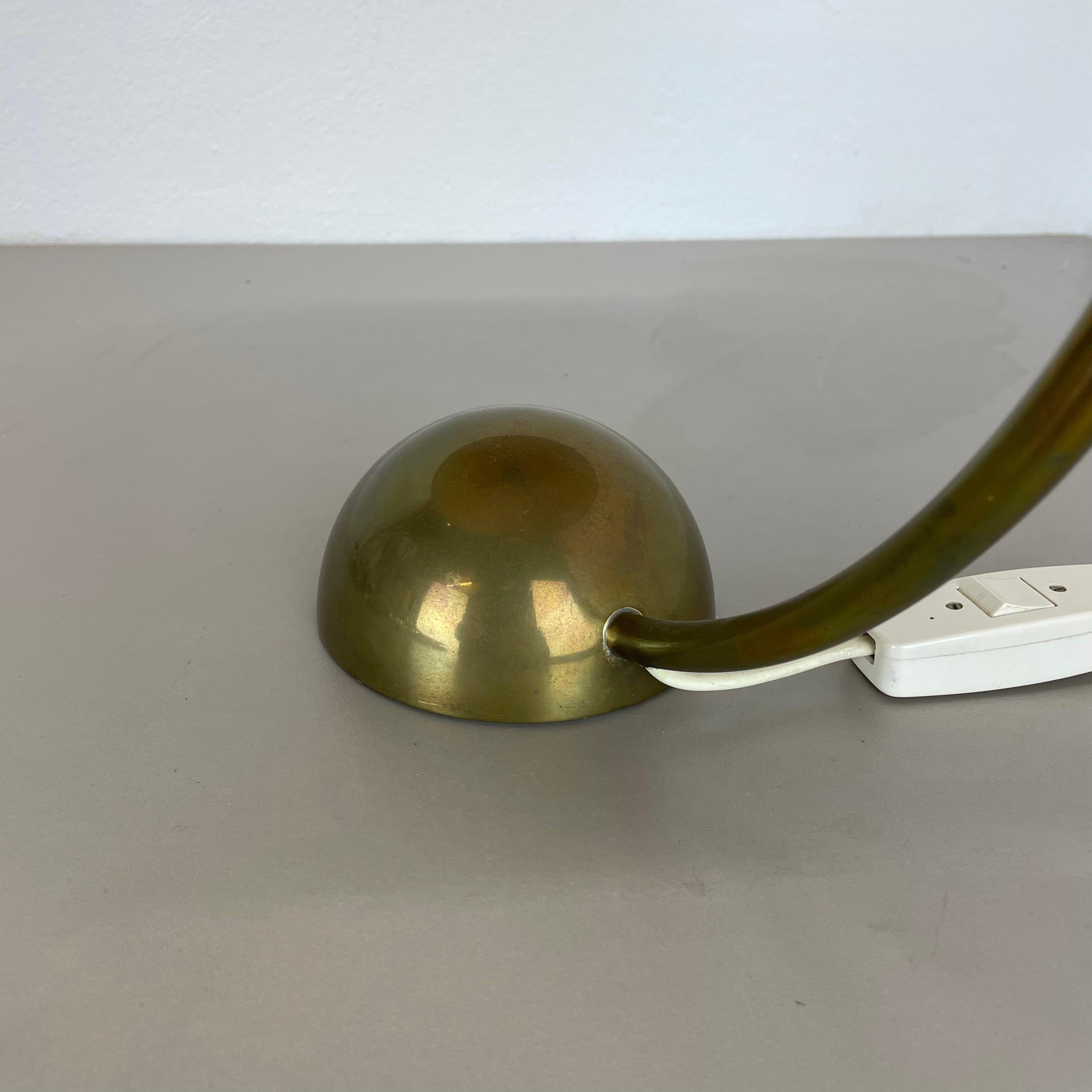original laiton et papier bauhaus Table Light par PITT MÜLLER, Allemagne, années 1950 en vente 9