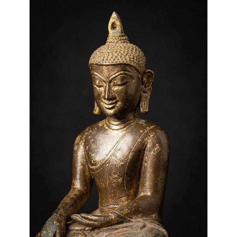 Original Bronze Bagan Buddha from Burma For Sale 4