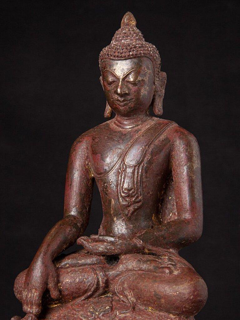 Original Bronze Pagan Buddha Statue from Burma For Sale 11