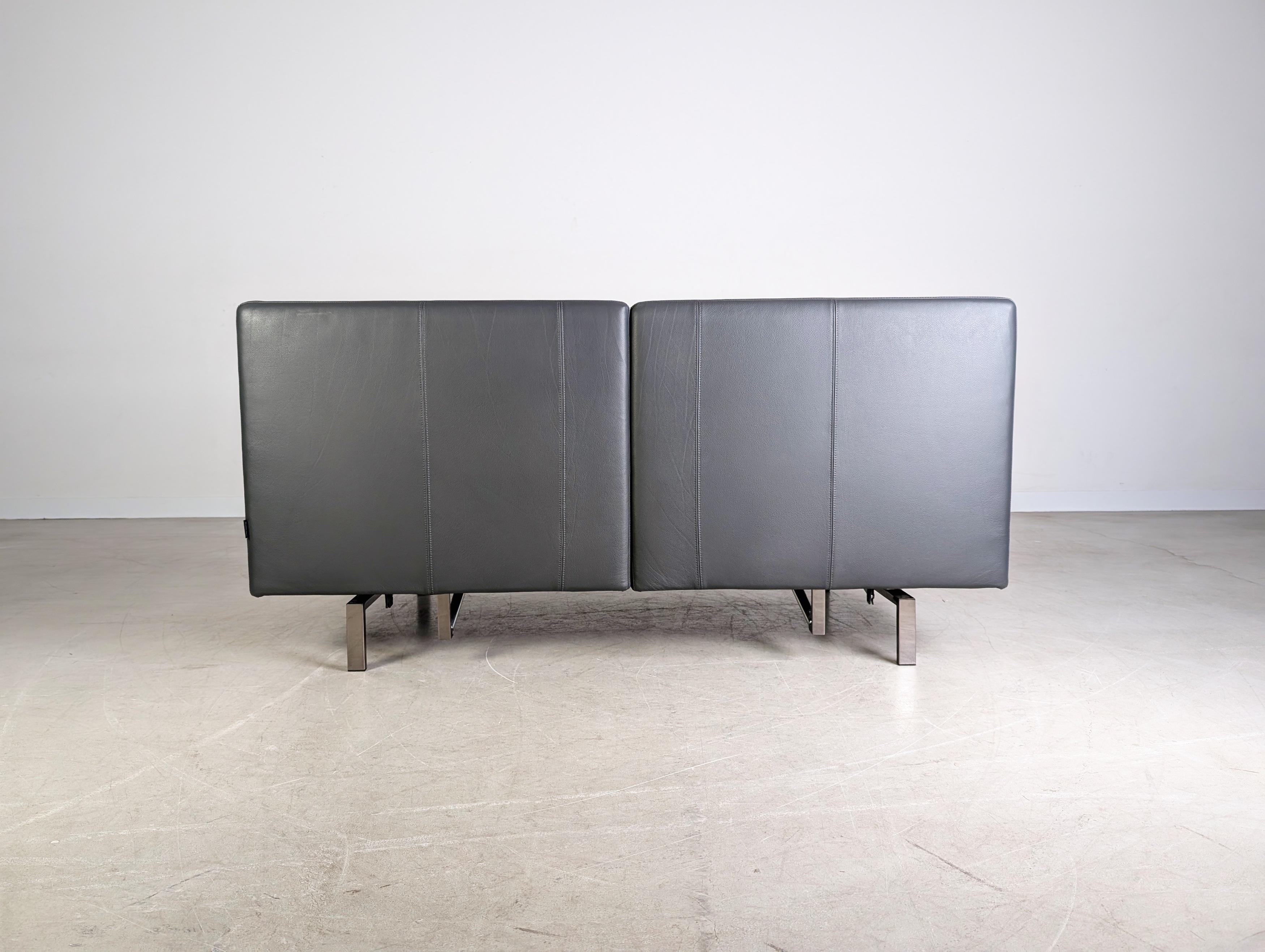 Original Brühl Amber Zweisitzer Sofa Couch Leder grau Design Bon état - En vente à Berlin, DE