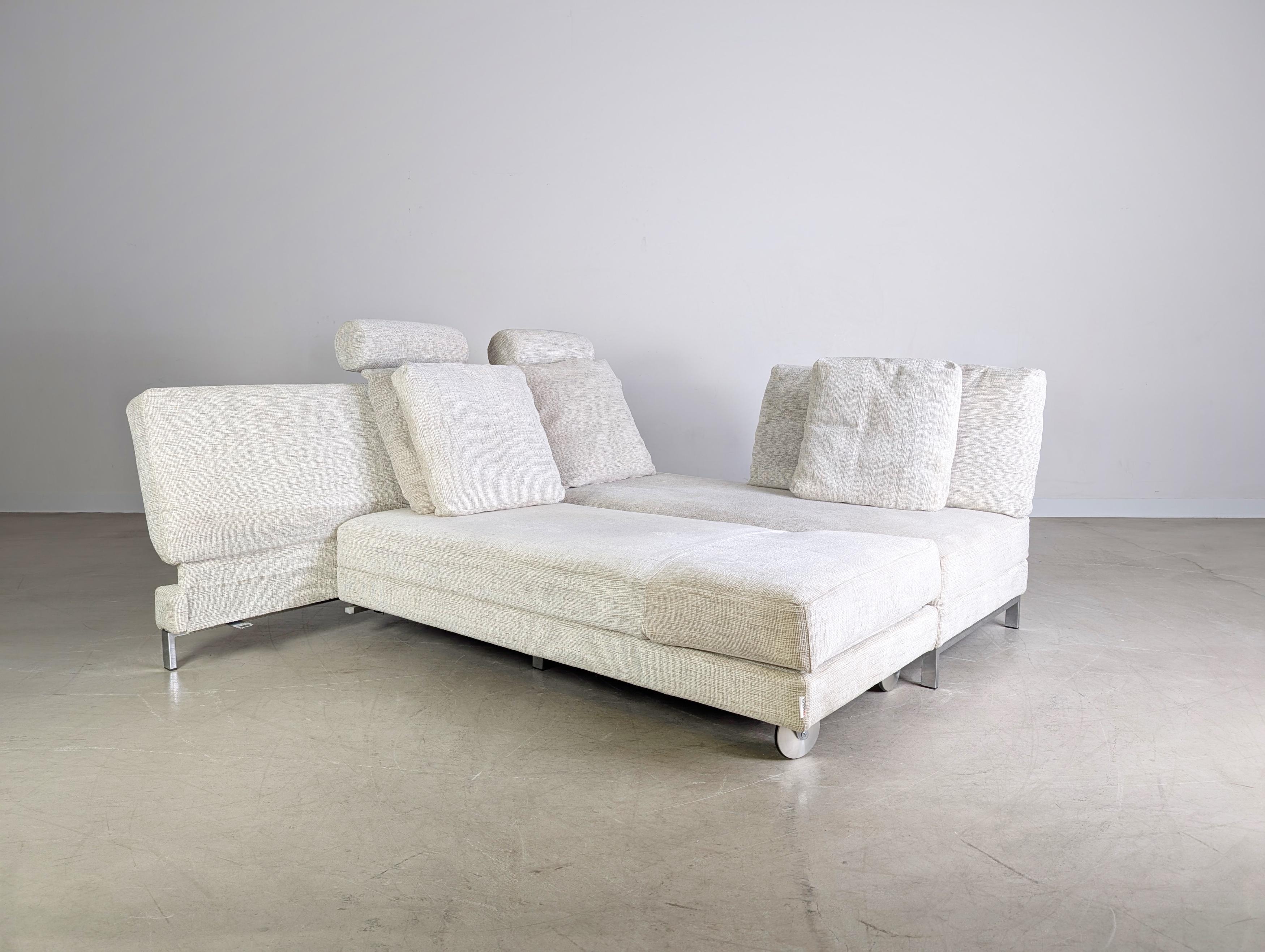 Contemporary Original Brühl Four Two Ecksofa Stoff Couch Design ausziehbar For Sale