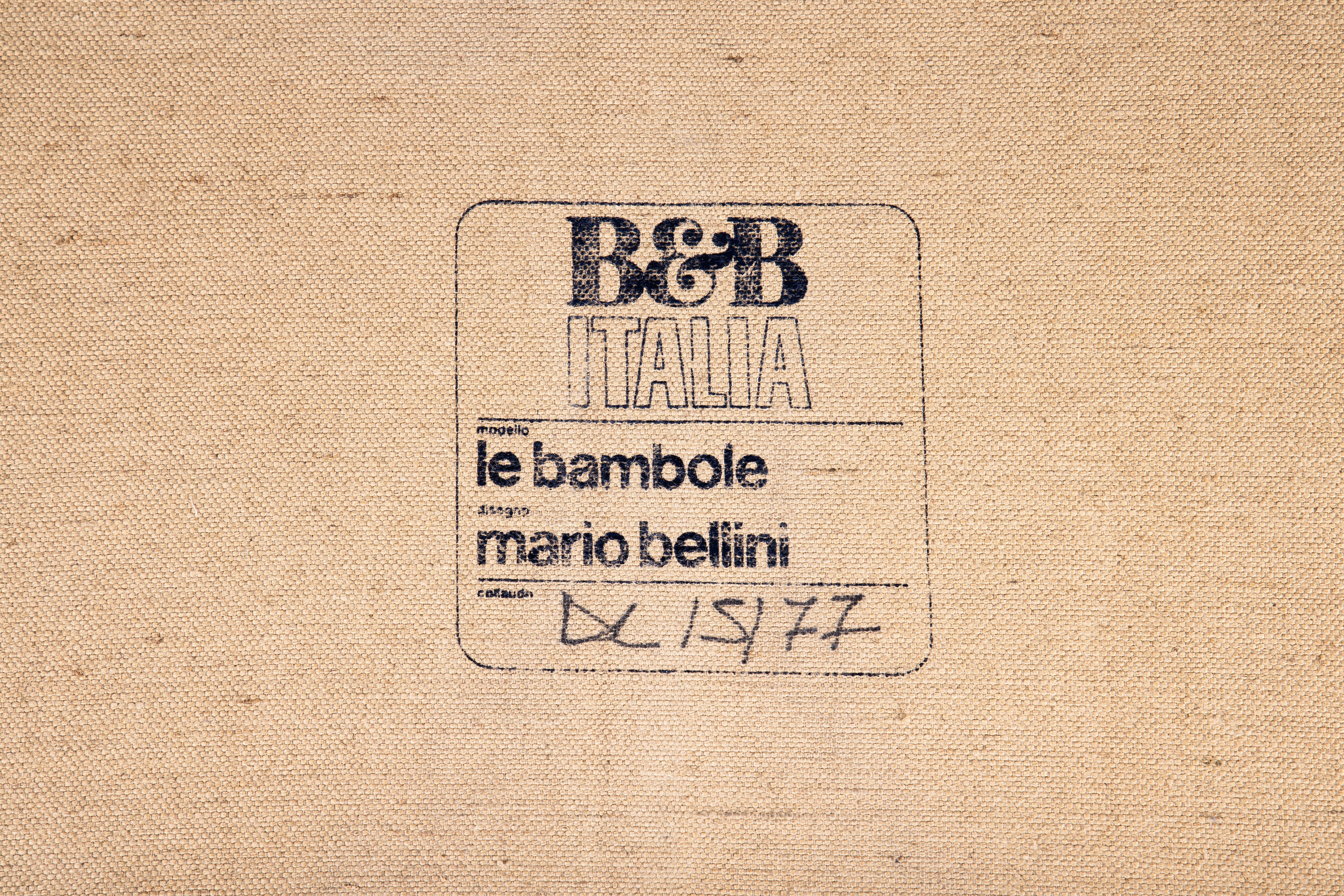 Late 20th Century 1977 Mario Bellini Buffalo Leather Bambole Loveseat Sofa for B&B Italia