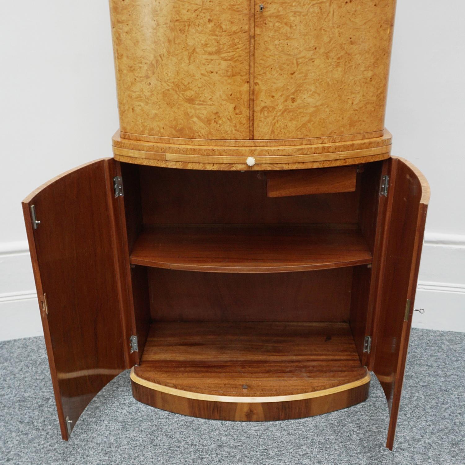 Original Burr Walnut Veneered Art Deco Cocktail Cabinet 11