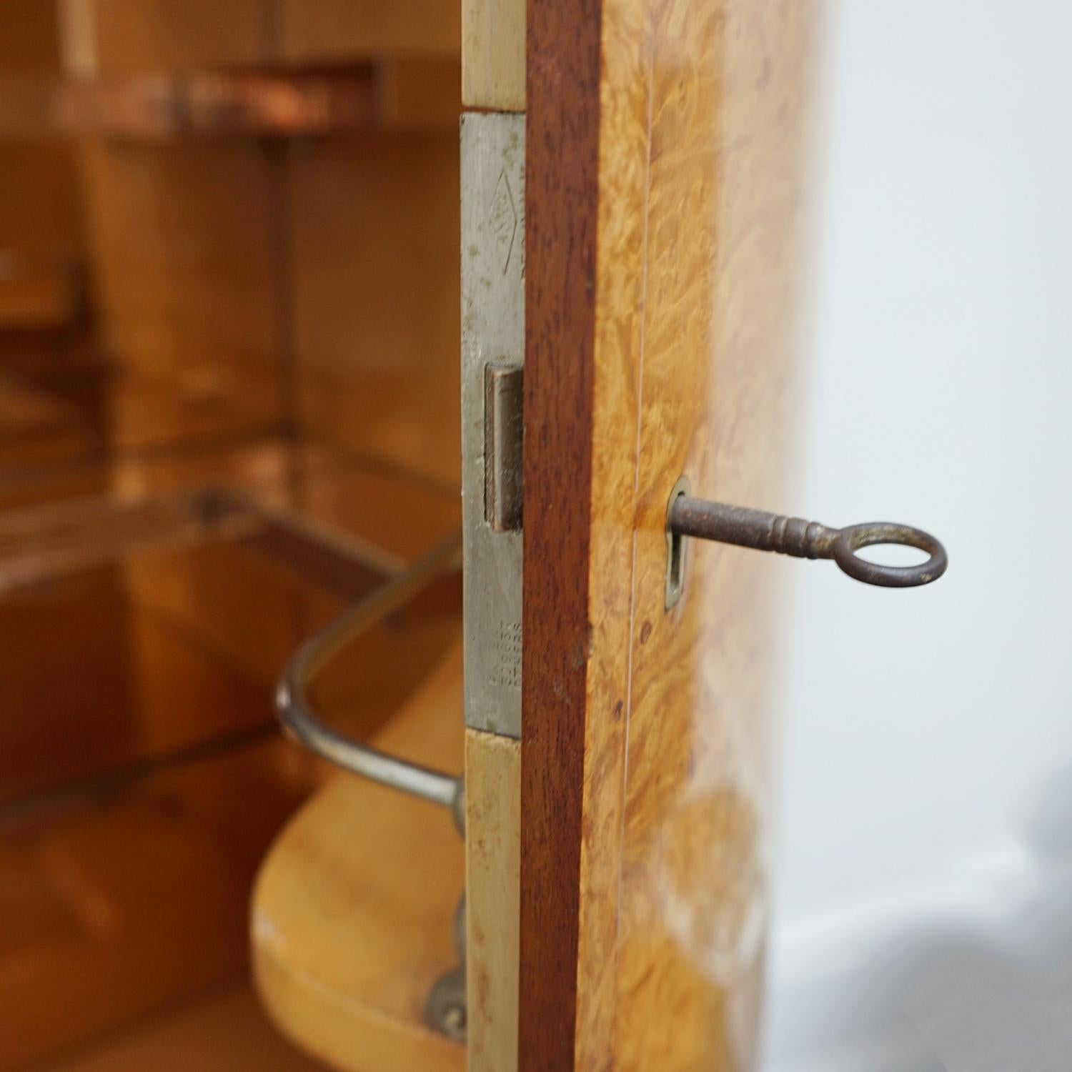 Original Burr Walnut Veneered Art Deco Cocktail Cabinet 12