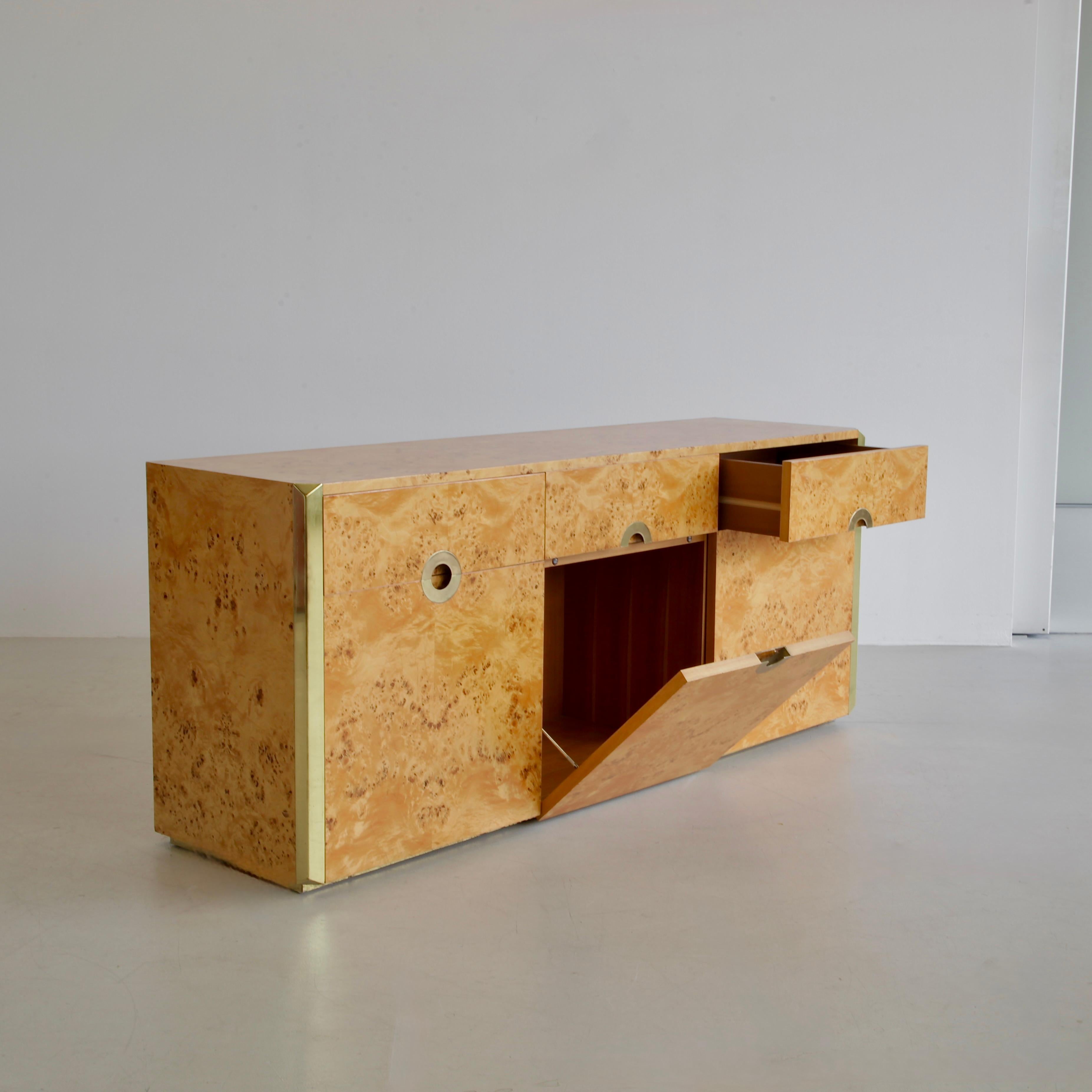 Mid-Century moderno Credenza originale in Wood a 3 ante di Willy Rizzo, Sabot 1972 in vendita