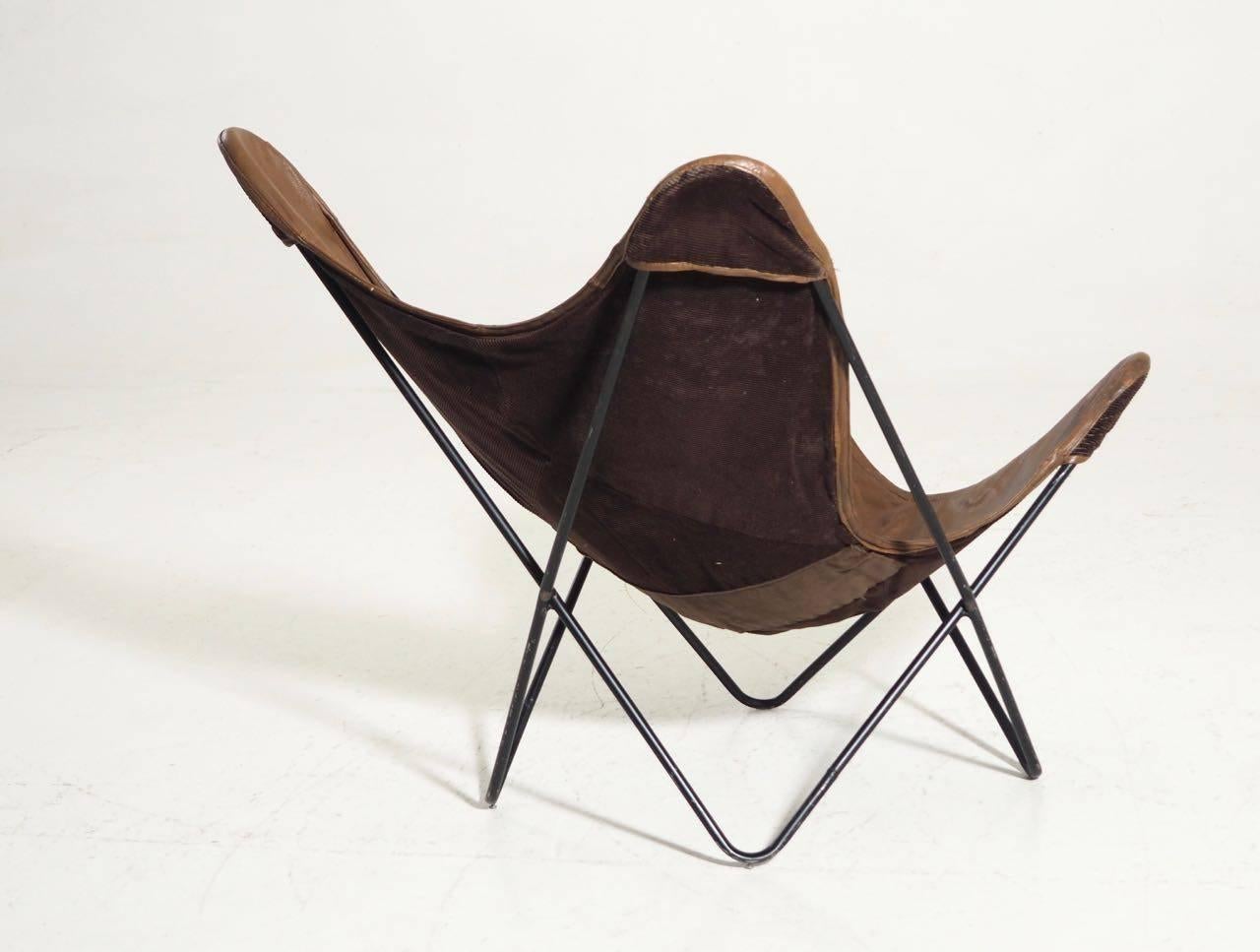brown leather butterfly chair