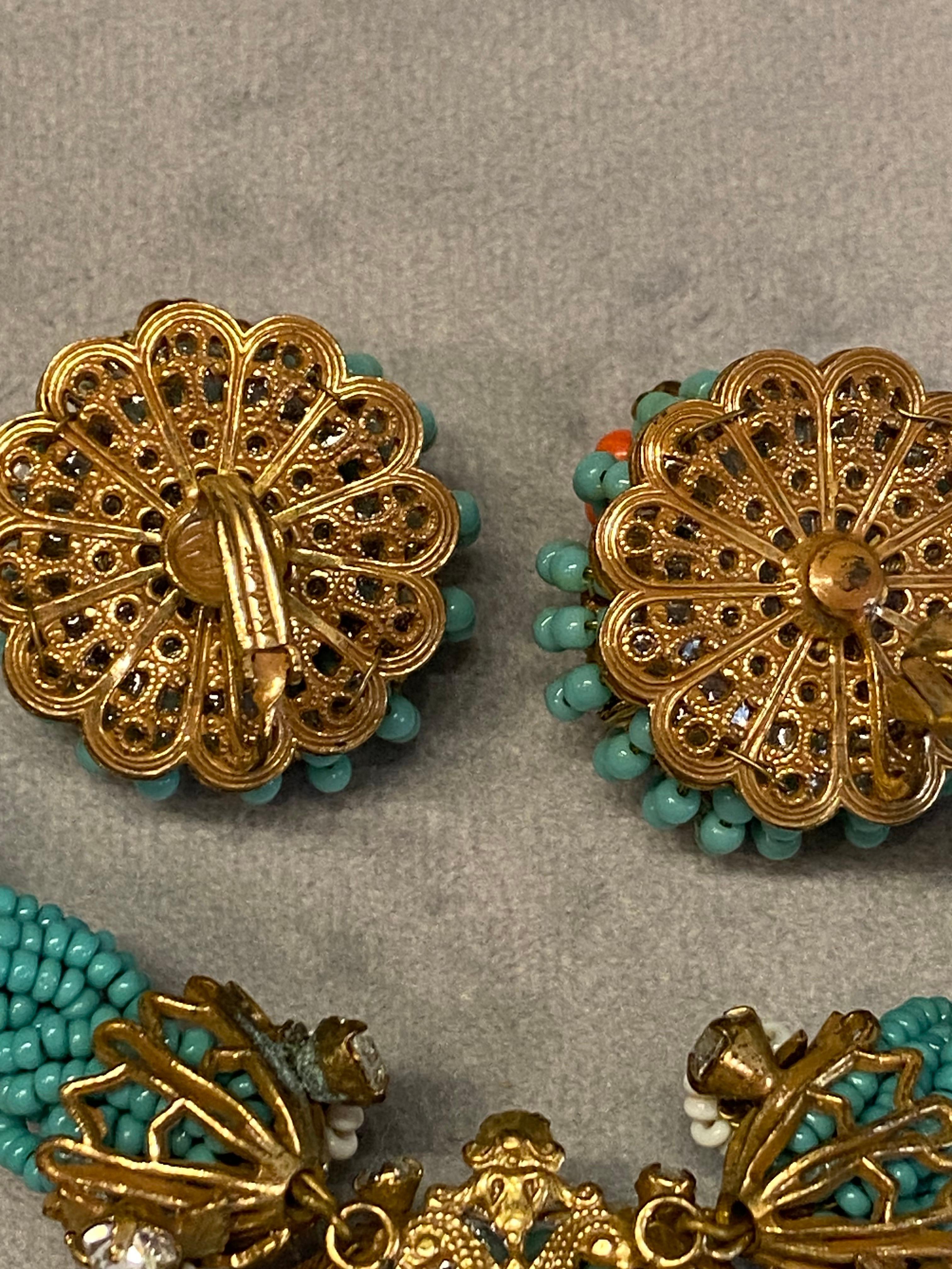 Original by Robert 1950s turquoise, coral & white glass beed necklace & earrings 9