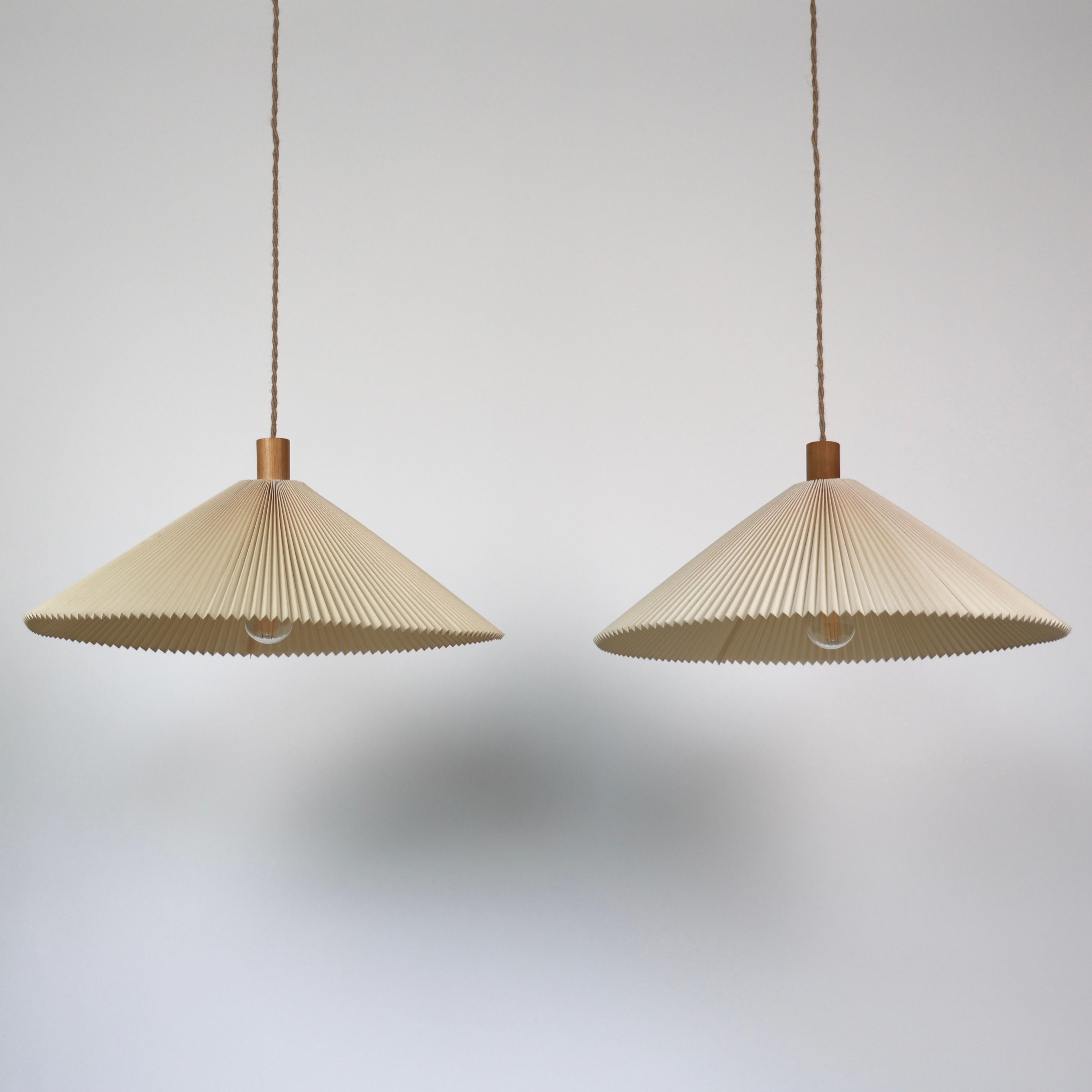 Tessuto Lampade a sospensione originali Caprani Light, anni '80, Danimarca in vendita