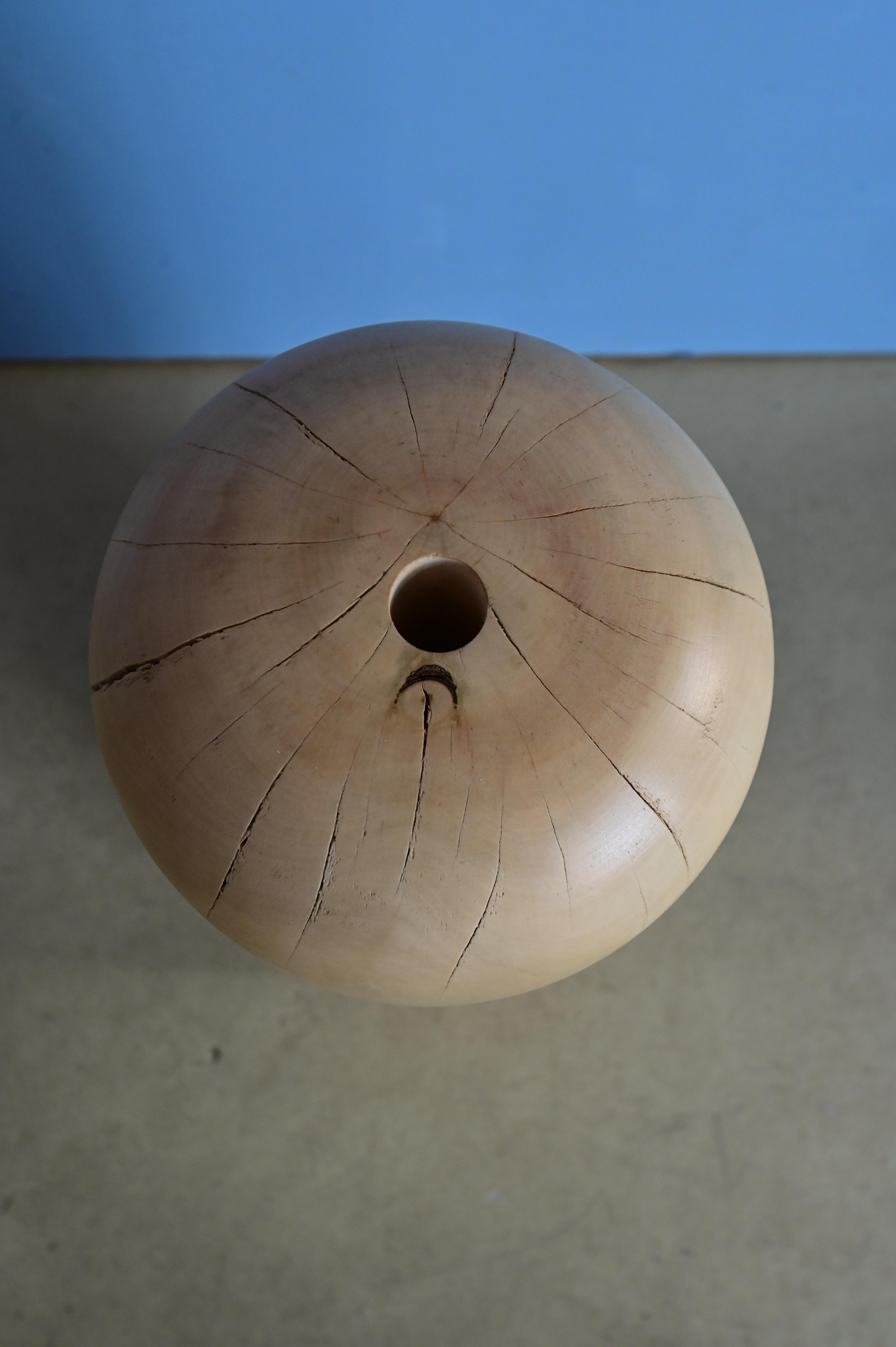 Original Capsule Wooden Floor Vase In New Condition For Sale In Richmond, VA