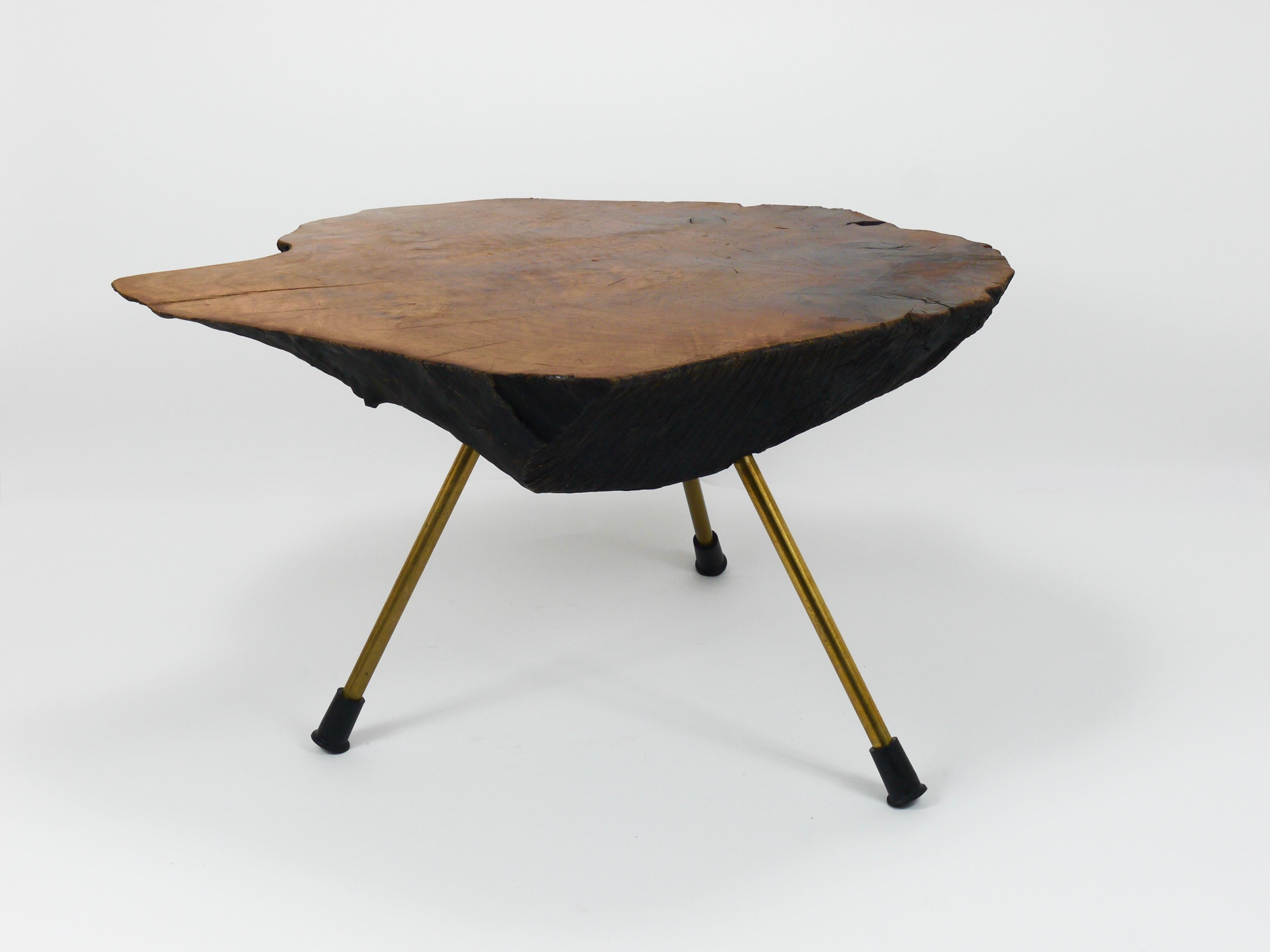 Tavolino originale Carl Aubock con tronco d'albero in noce, anni '50 in vendita 4