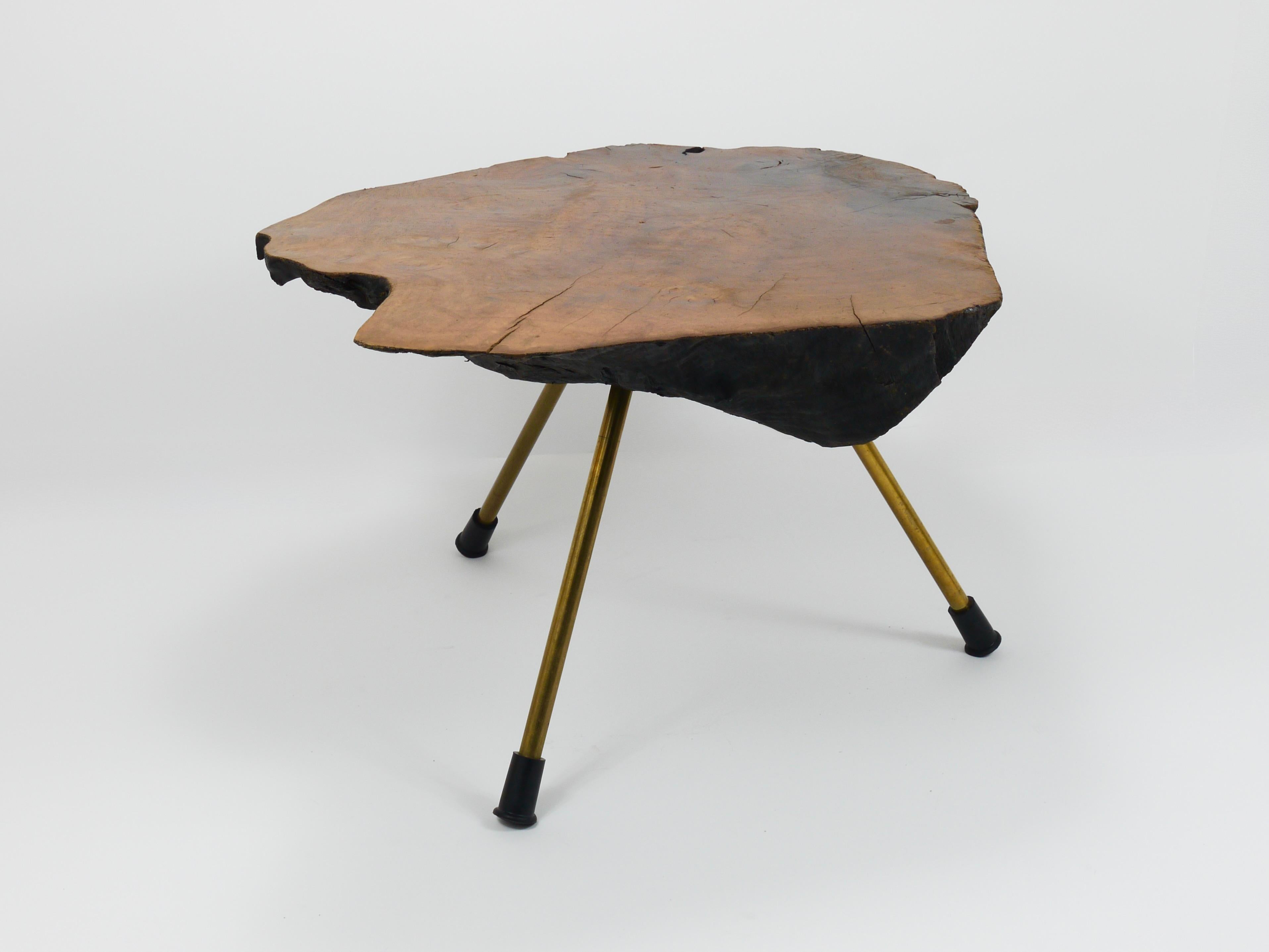 Tavolino originale Carl Aubock con tronco d'albero in noce, anni '50 in vendita 6