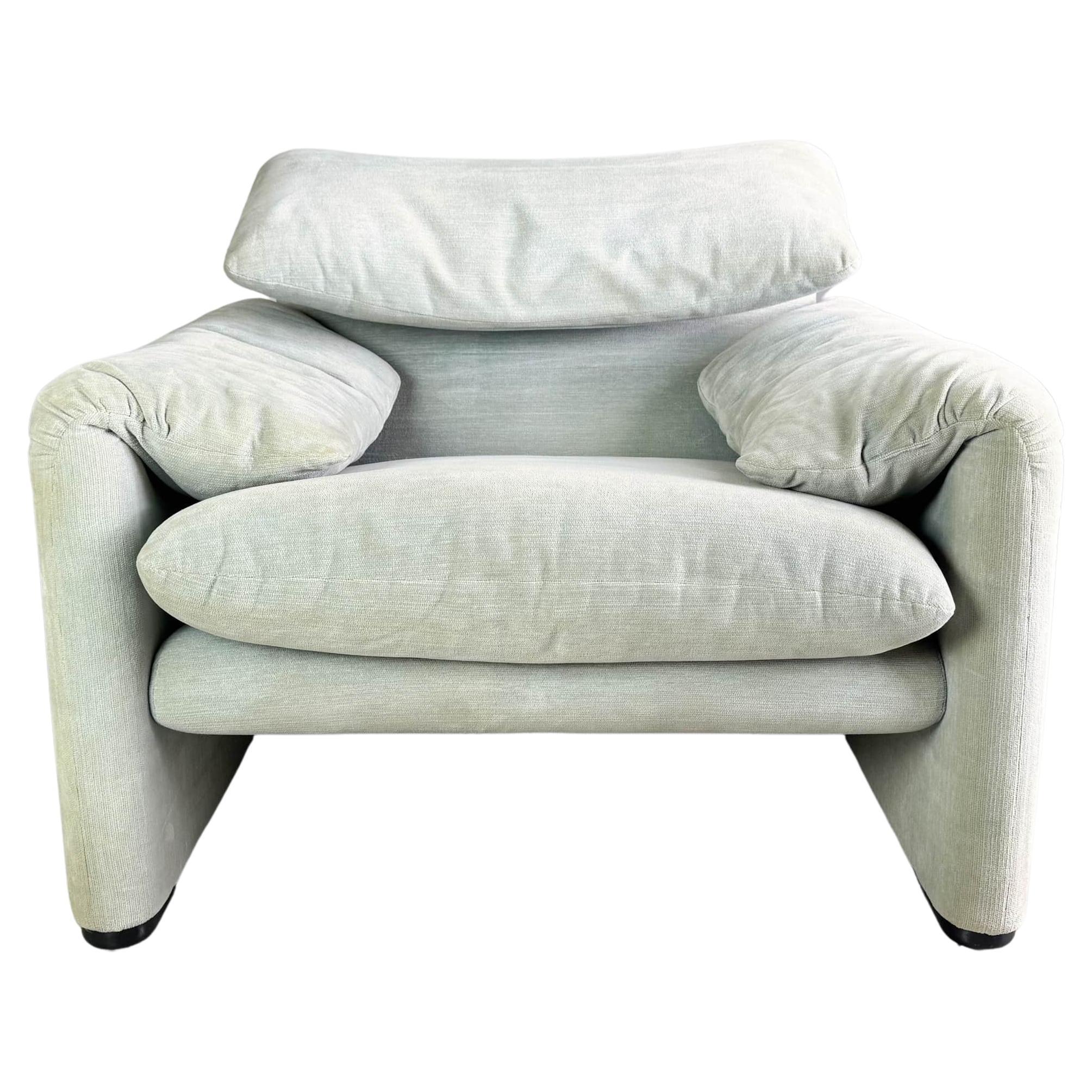Original Cassina Maralunga Sessel Vico Magistretti Stoff türkis