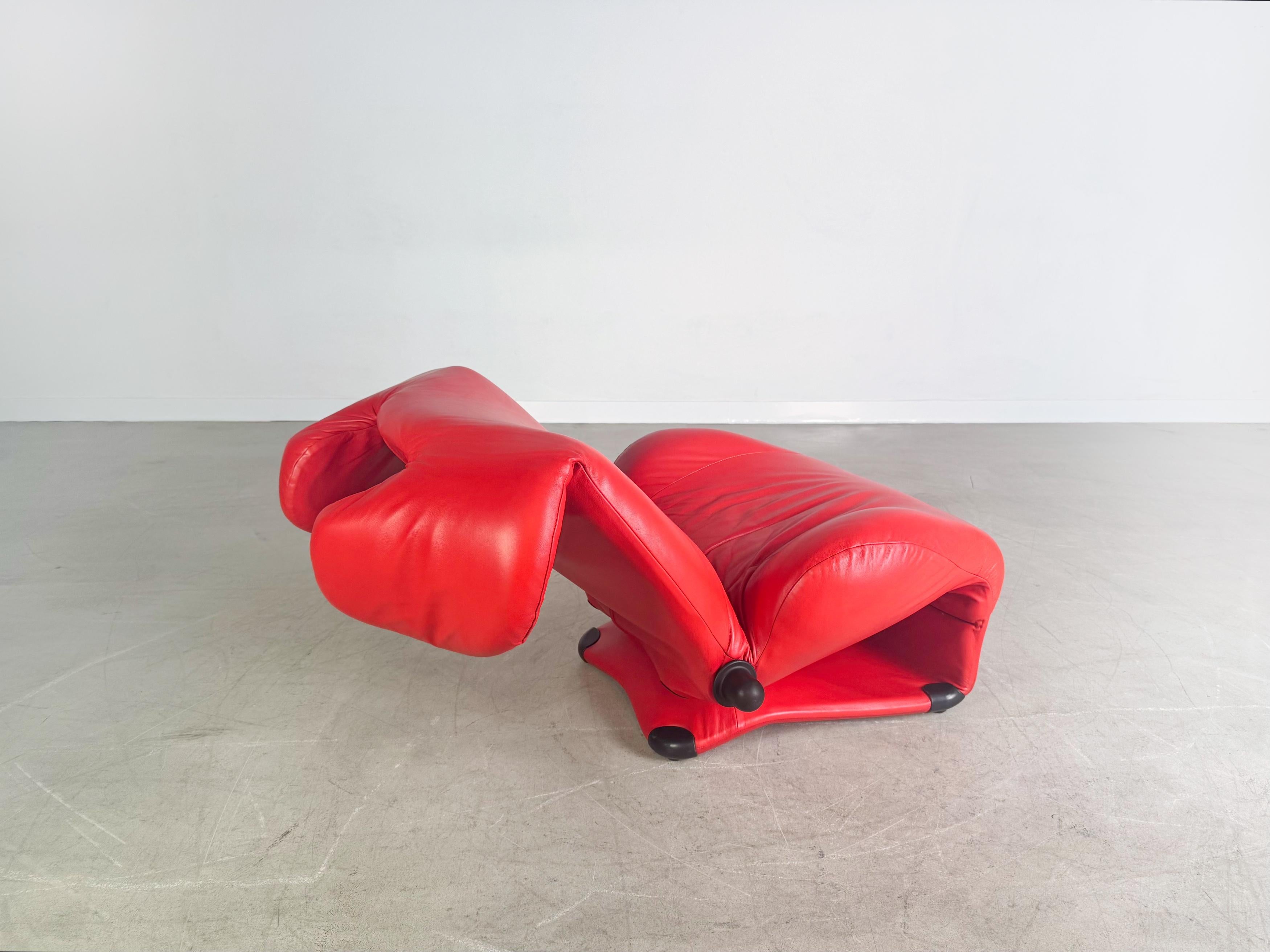 Original Cassina Wink Chair Sessel Toshiyuki Kita Leder rot Design im Angebot 1