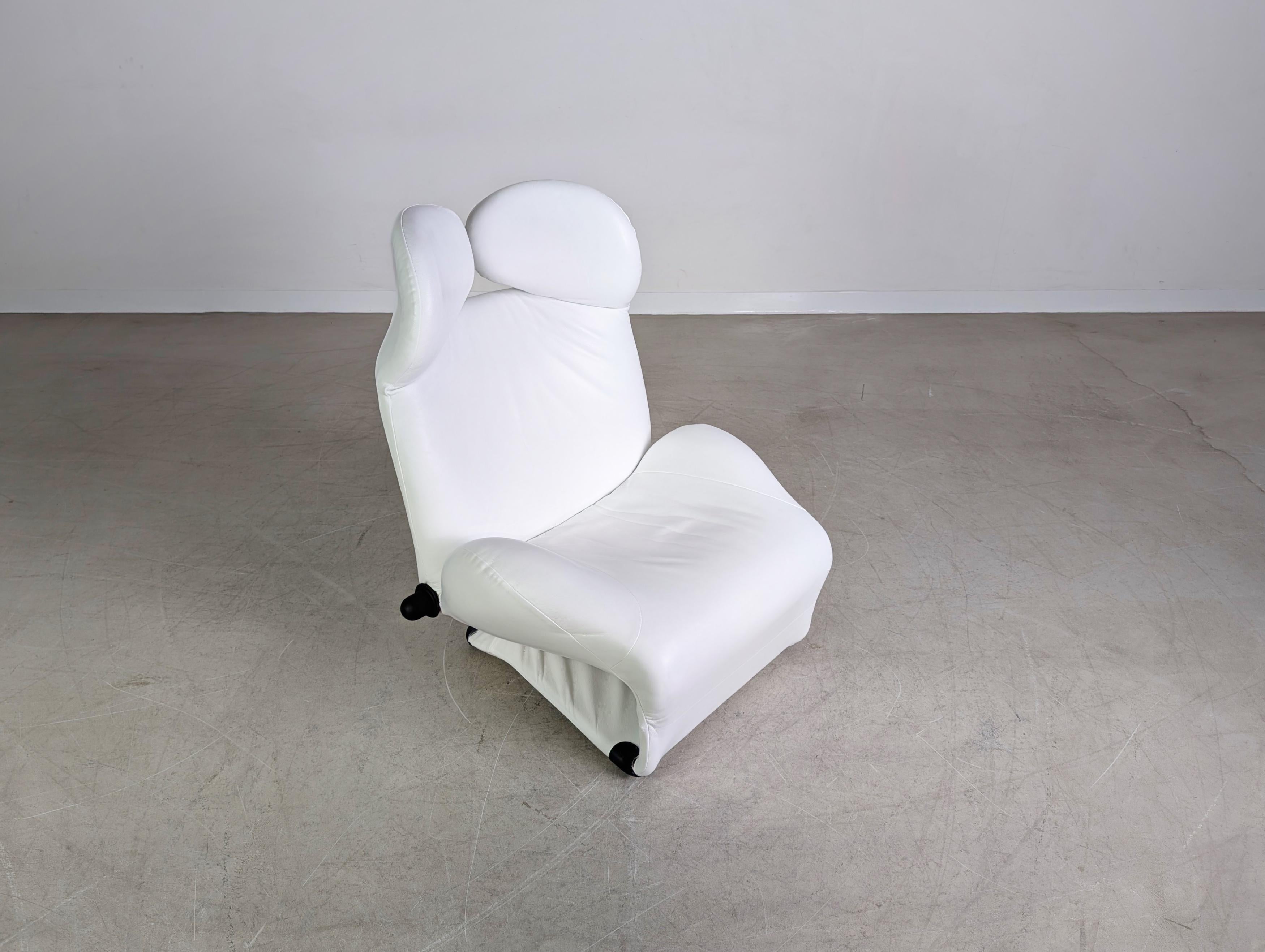 Original Cassina Wink Chair Sessel Toshiyuki Kita Leder weiß Design im Angebot 3