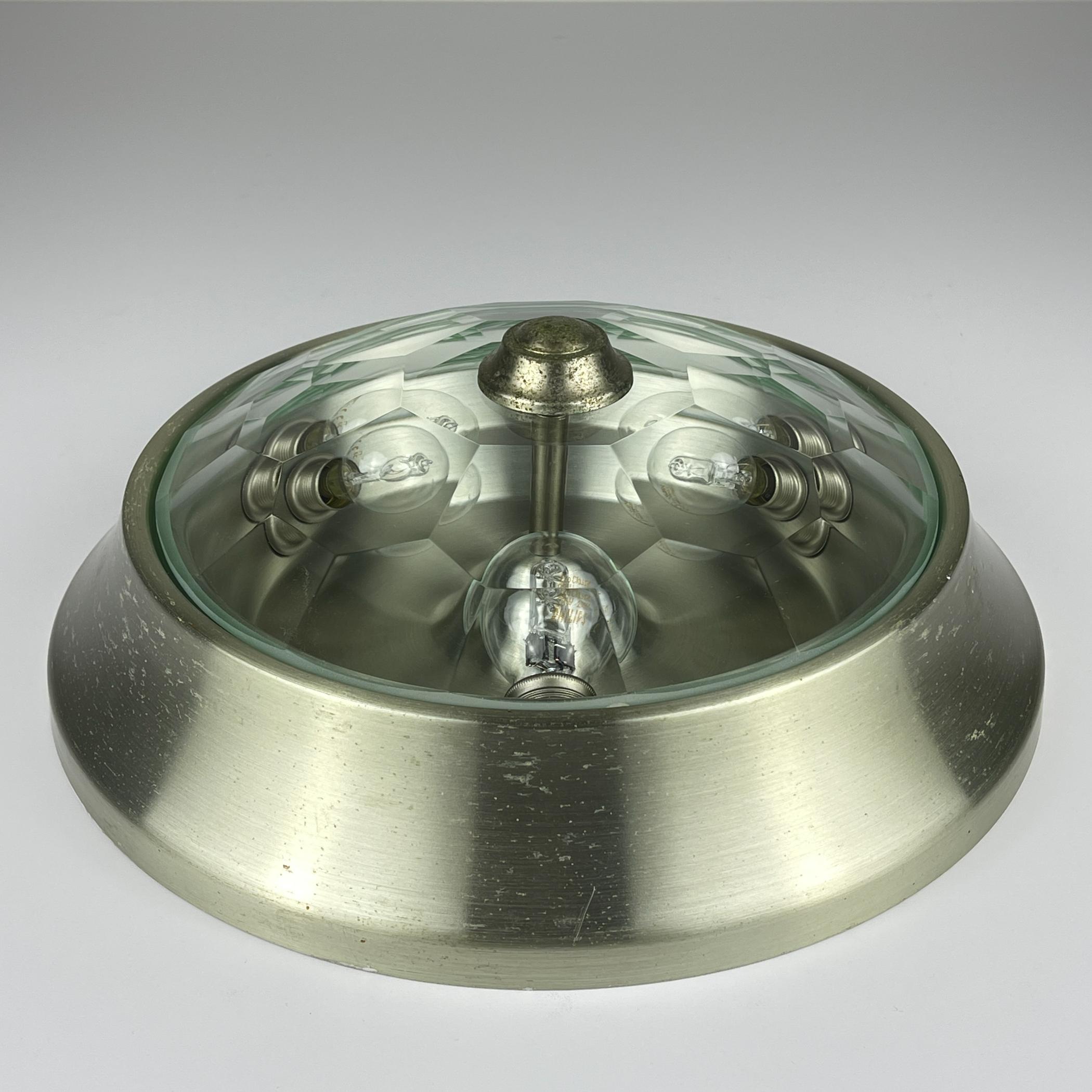 Italiano Lampada da soffitto originale di Pia Guidetti Crippa per Lumi, Italia anni '60 in vendita