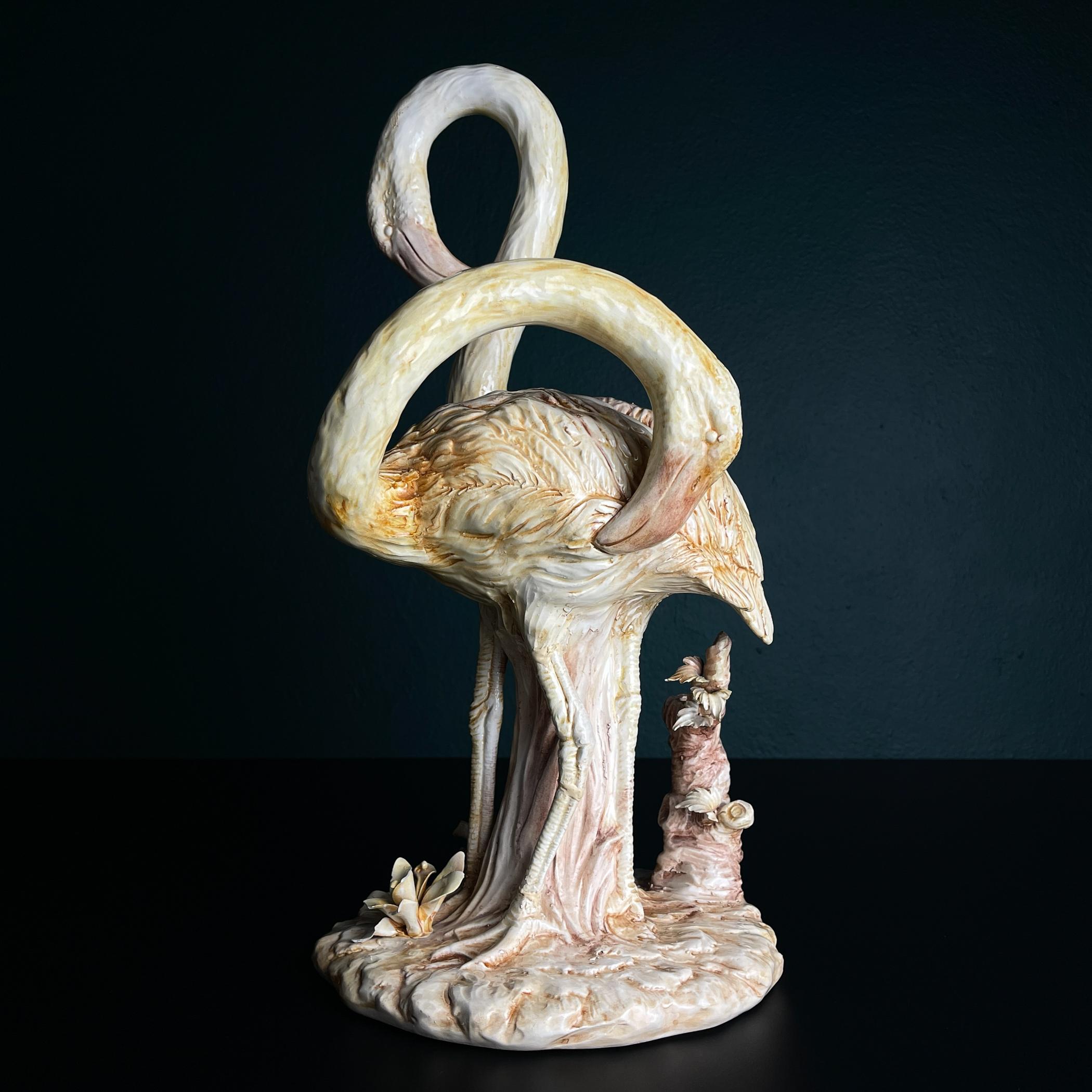 Mid-Century Modern Sculpture originale en céramique représentant un flamant rose, réalisée à Bassano, en Italie, dans les années 1980 en vente