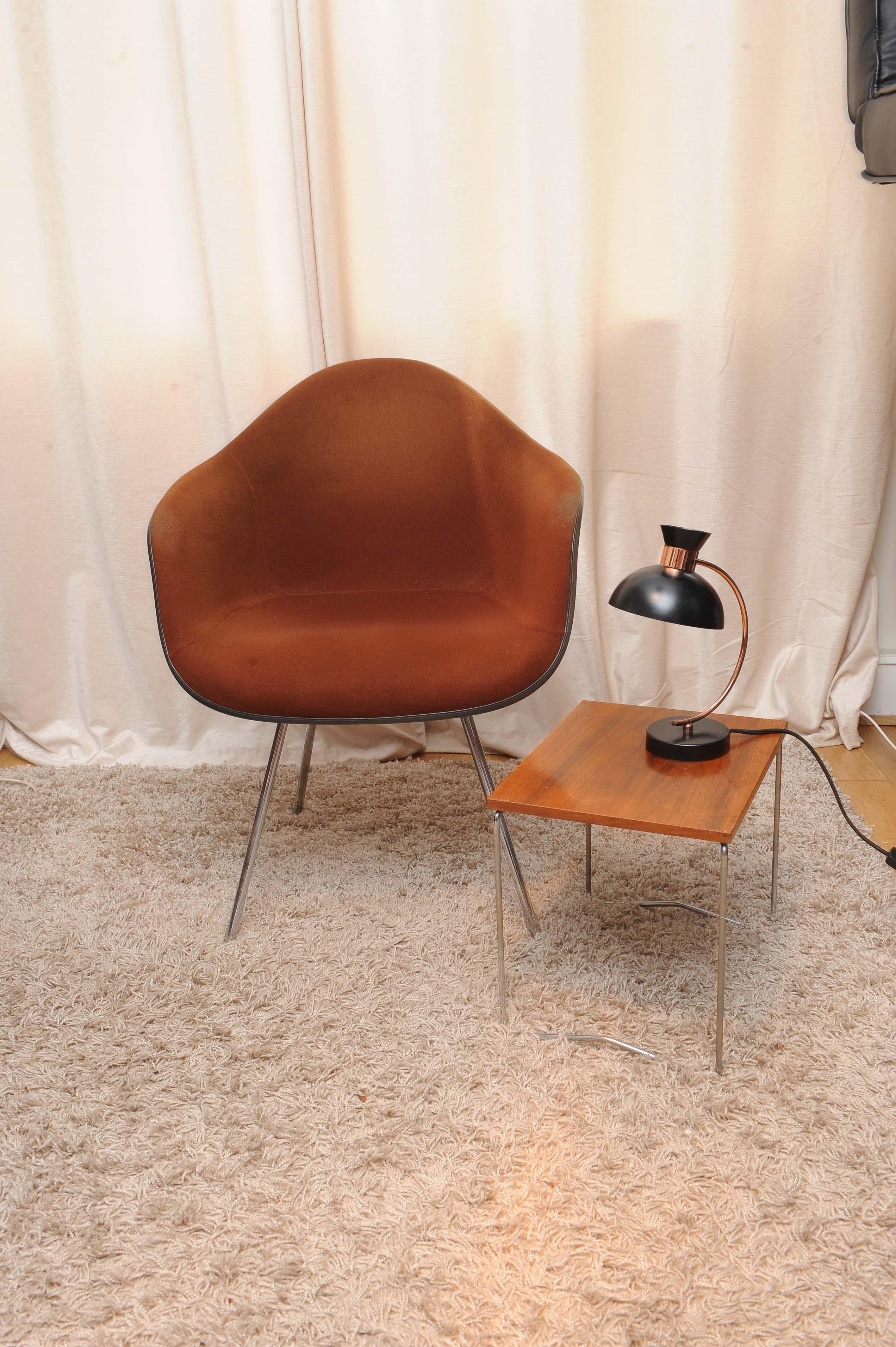 Mid-Century Modern Original Charles & Ray Eames for Herman Miller DAX Chair with Manufacturers Mark For Sale