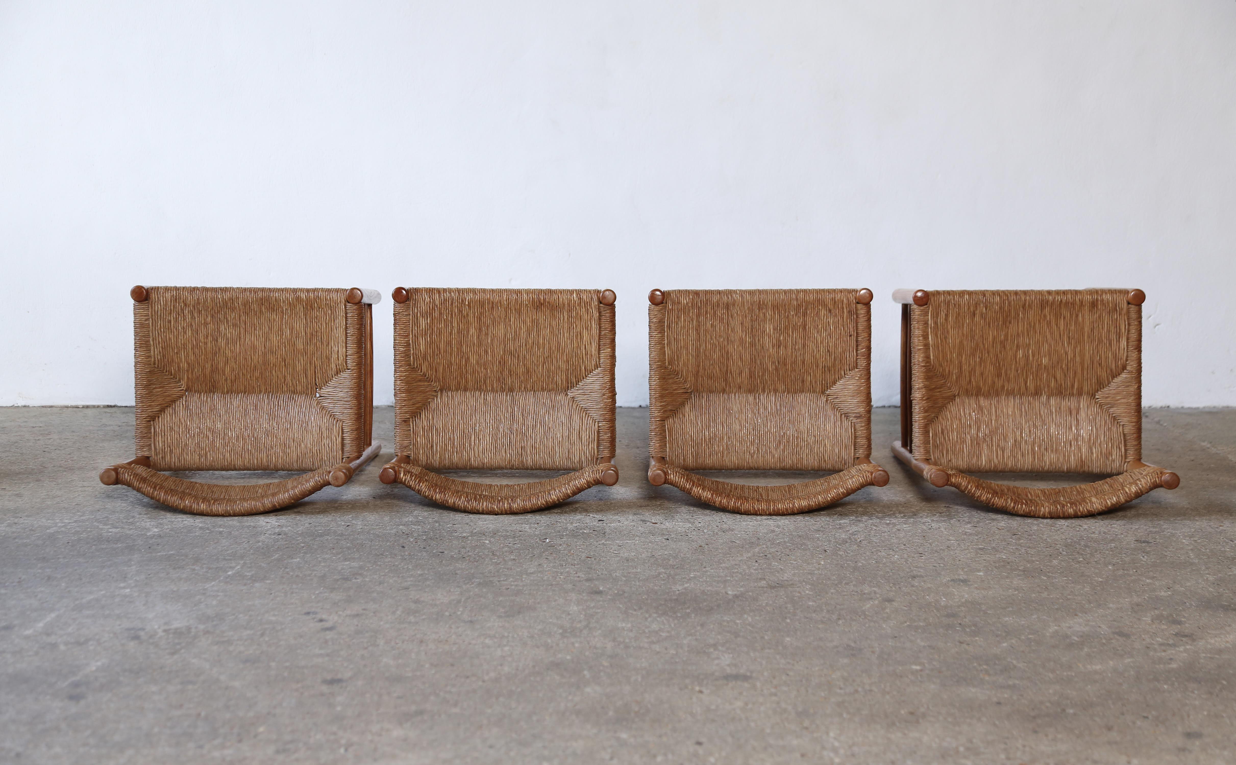 Chaises originales Charlotte Perriand / Robert Sentou Dordogne, France, années 1960 en vente 4