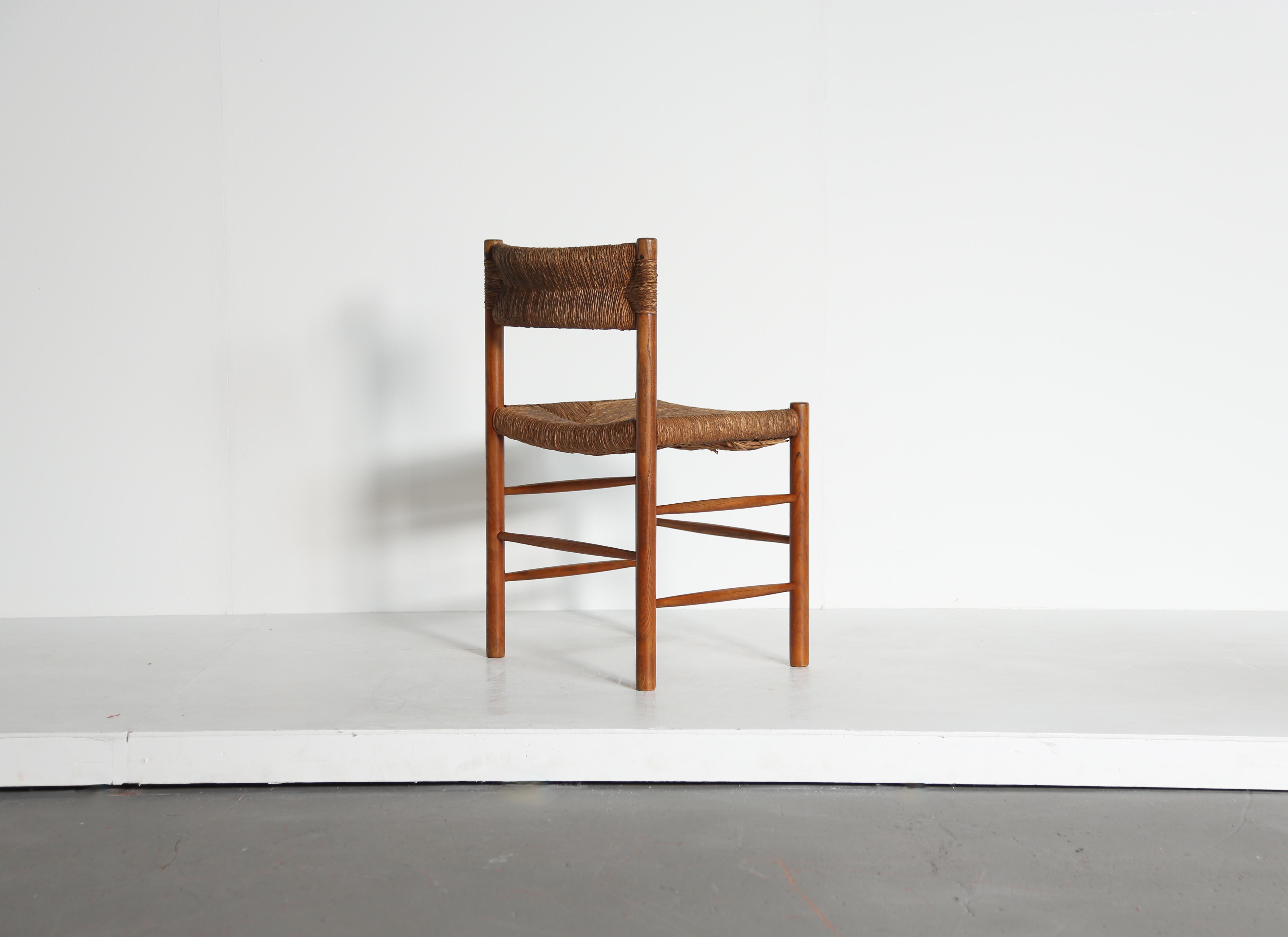 Chaises originales Charlotte Perriand / Sentou Dordogne, France, années 1960 en vente 10
