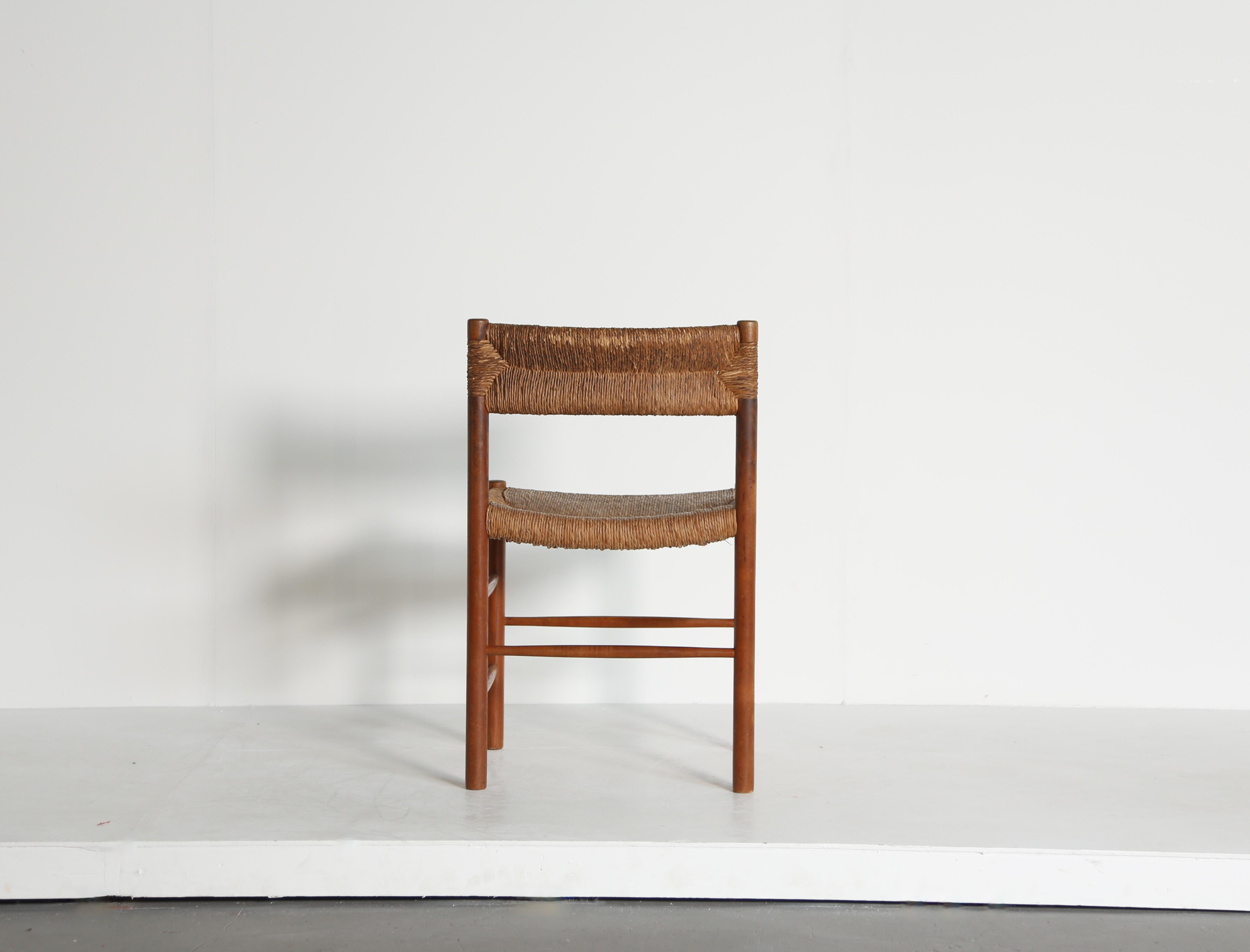 20ième siècle Chaises originales Charlotte Perriand / Sentou Dordogne, France, années 1960 en vente