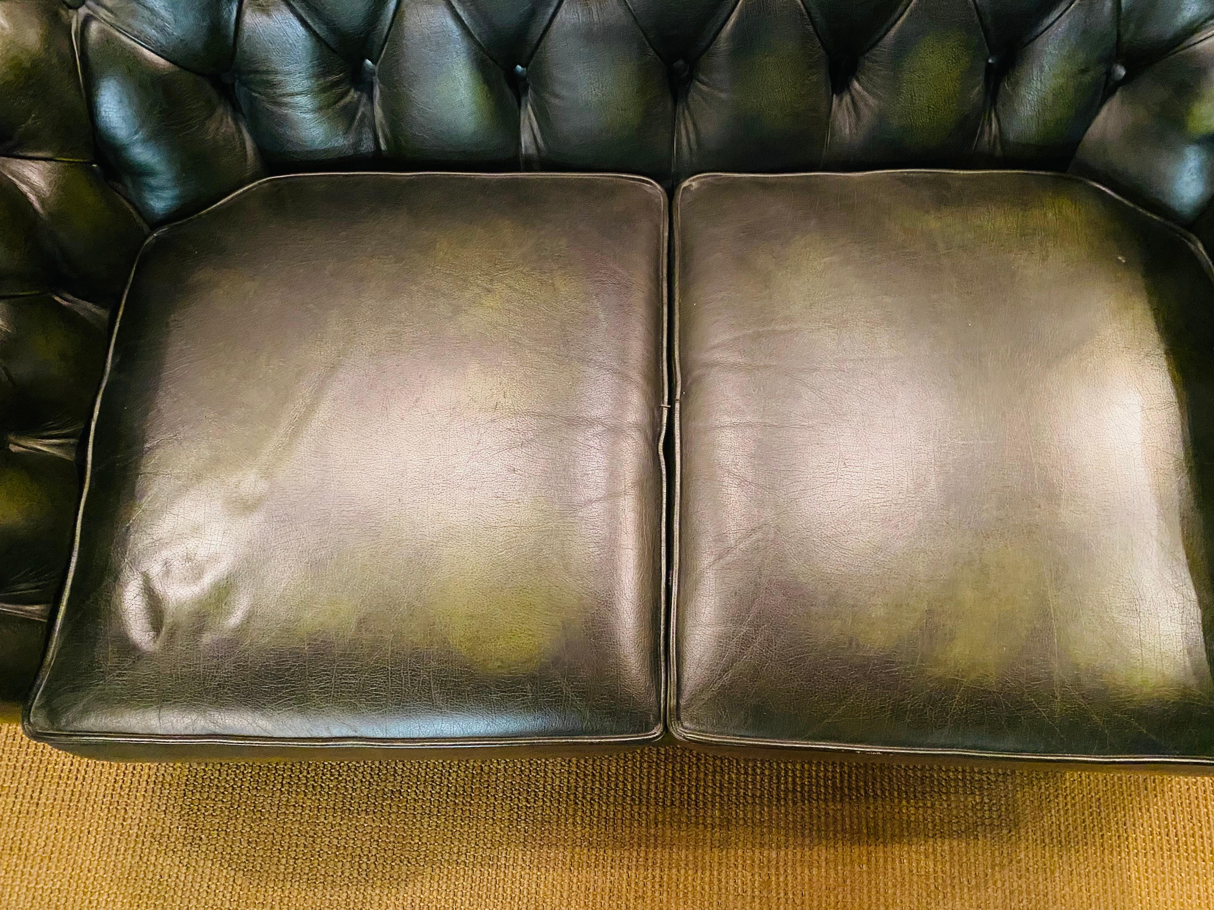 Original Chesterfield Set 2 Two-Seater Sofa and Armchairs Green by Centurion 6
