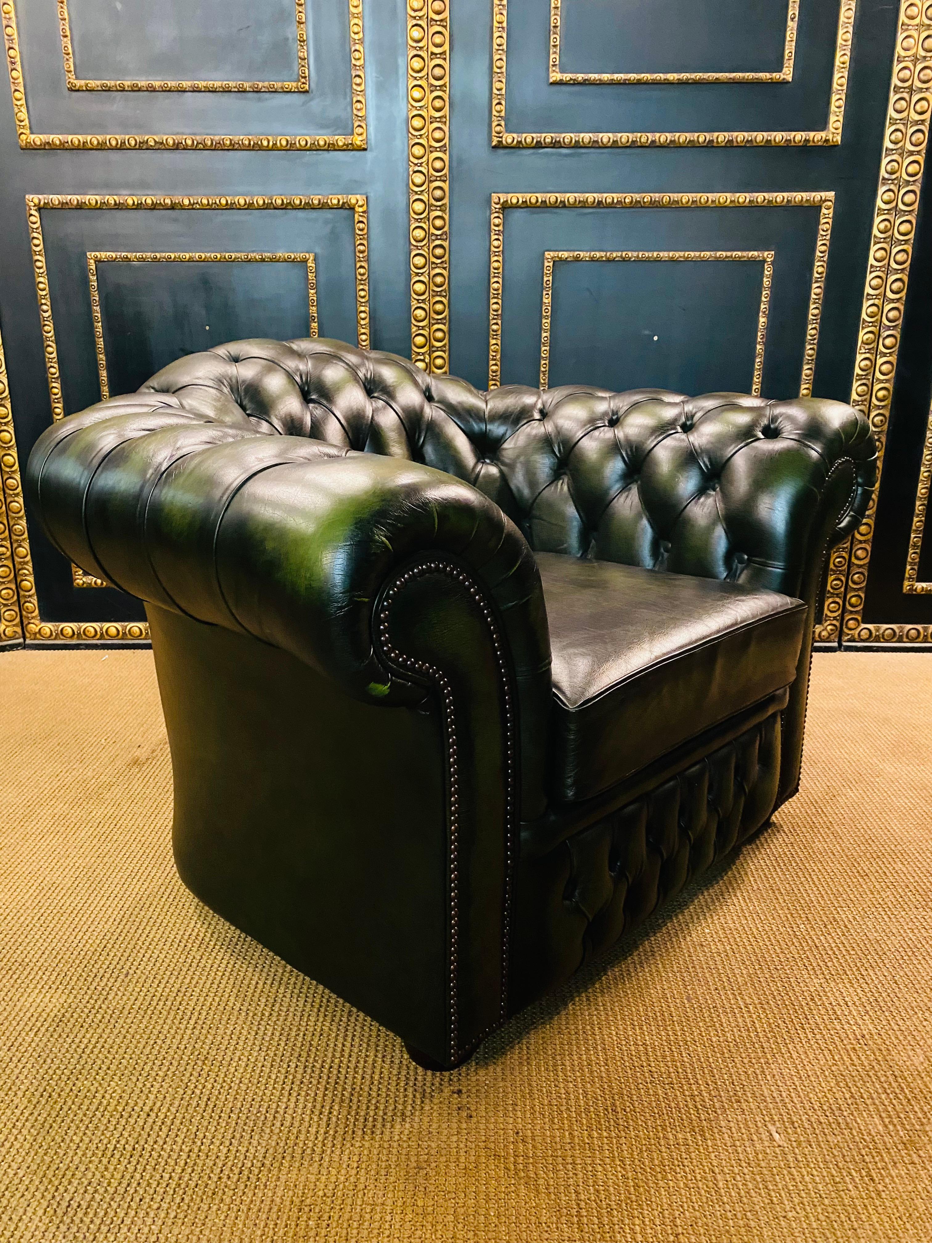 Original Chesterfield Set 2 Two-Seater Sofa and Armchairs Green by Centurion 10