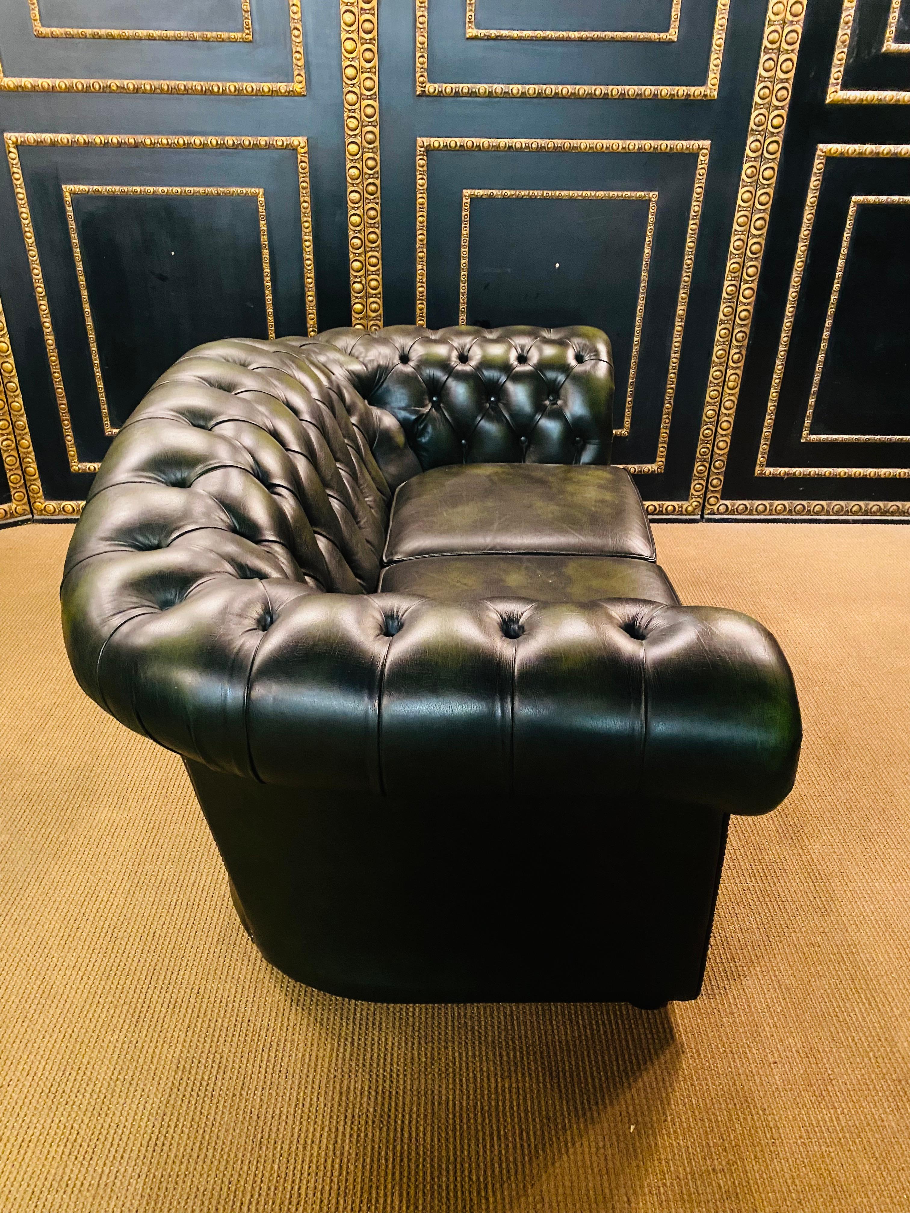 Leather Original Chesterfield Set 2 Two-Seater Sofa and Armchairs Green by Centurion
