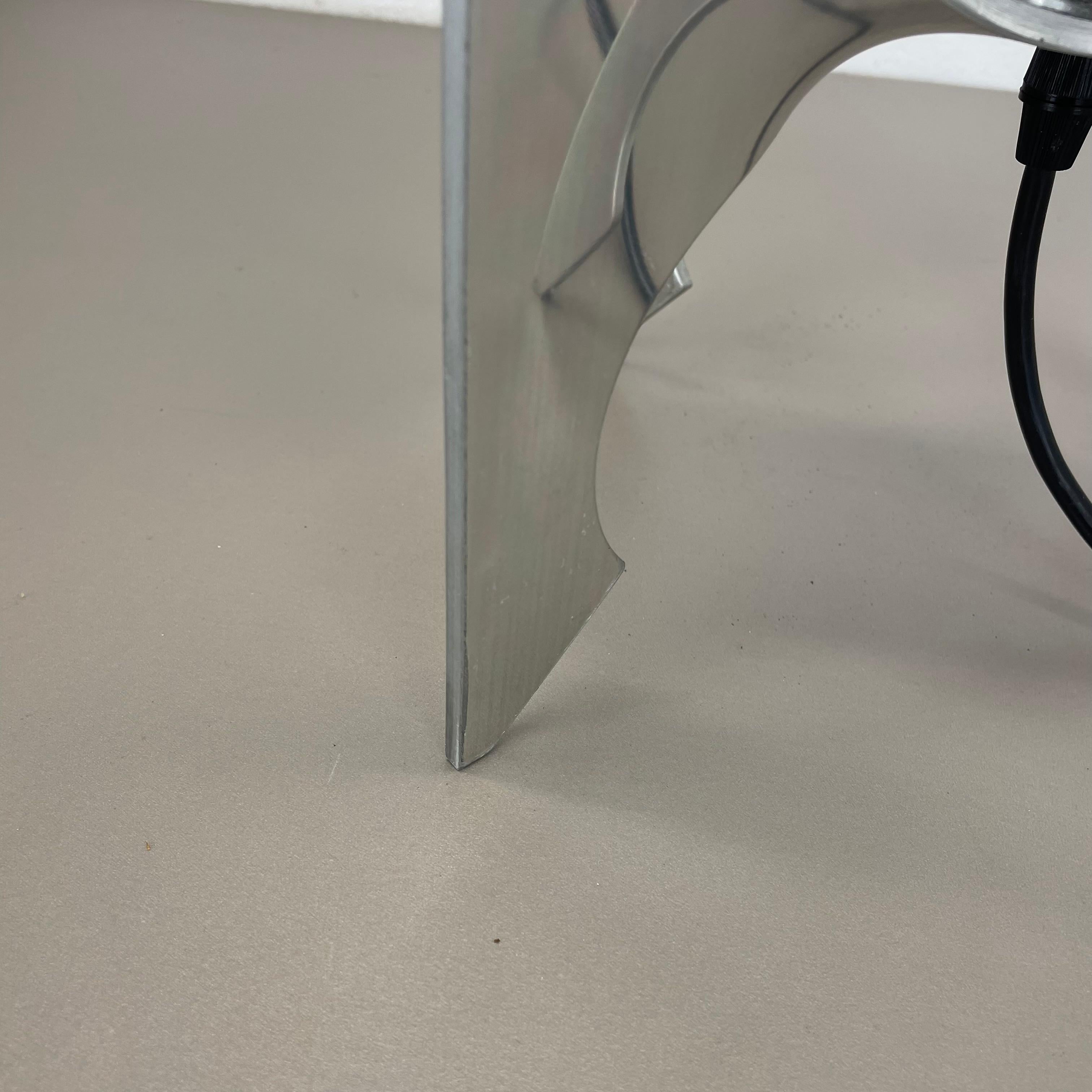 Original-Tischleuchte aus Chrom-Aluminium von Motoko Ishi für STAFF Leuchten, 1970er Jahre im Angebot 5