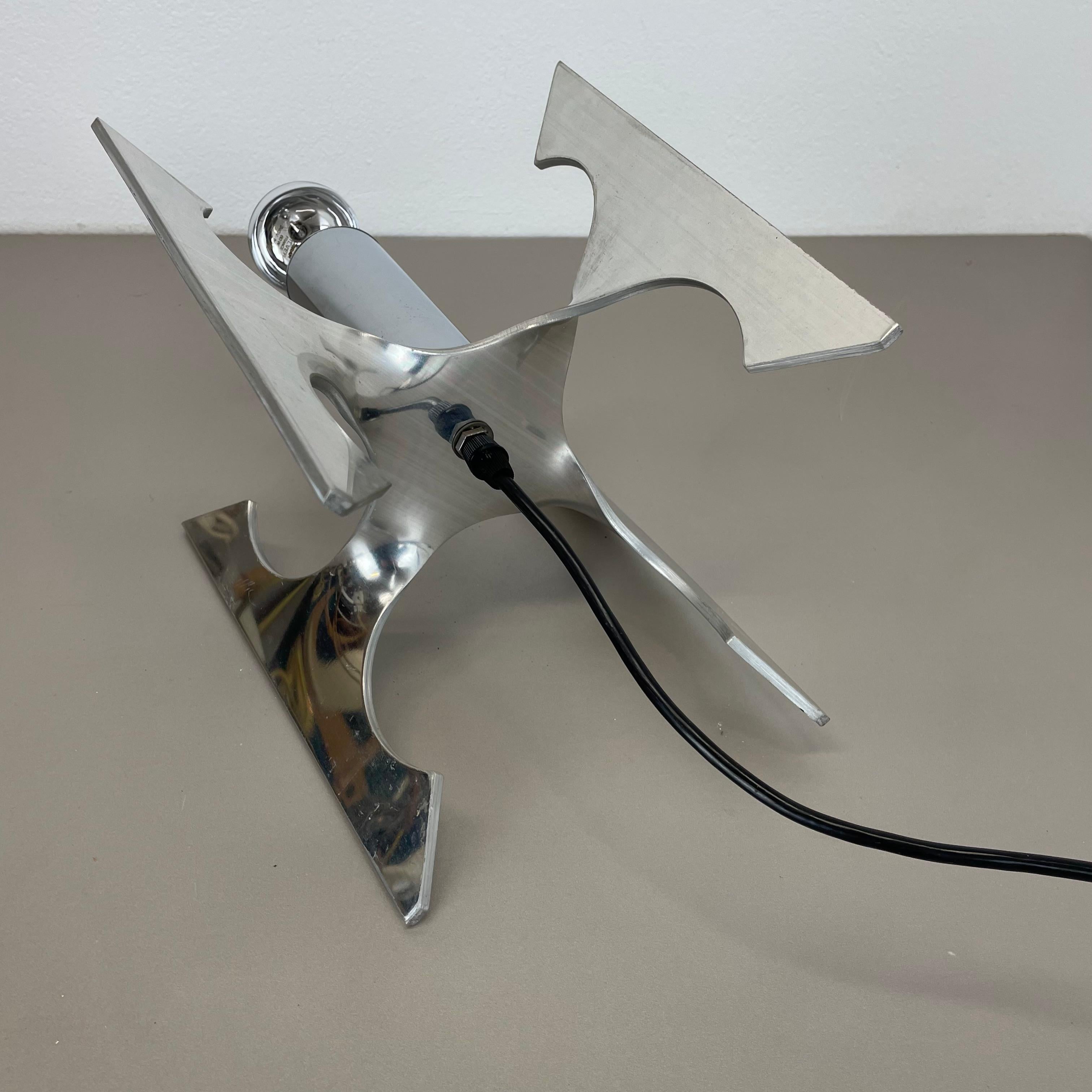 Original-Tischleuchte aus Chrom-Aluminium von Motoko Ishi für STAFF Leuchten, 1970er Jahre im Angebot 11