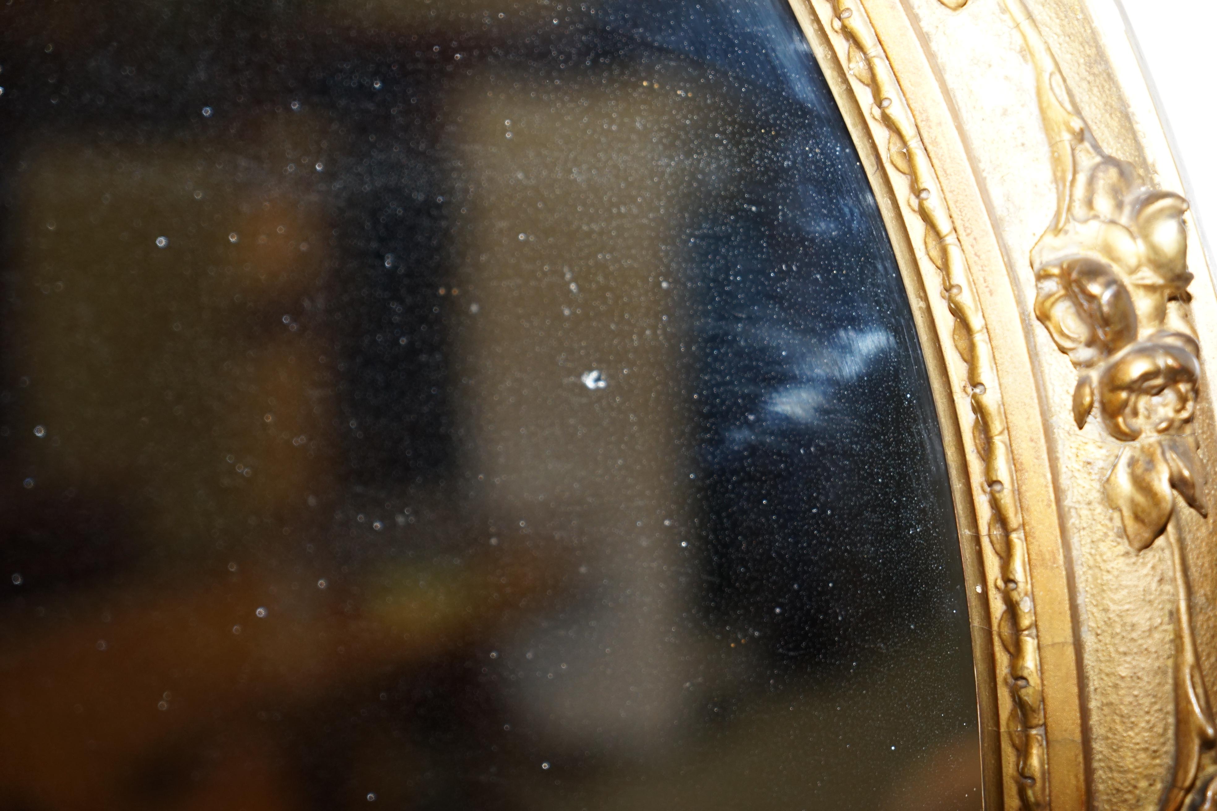 Miroir Girandole original circa 1800 cadre doré sculpté Cherub Putti Angel en vente 9
