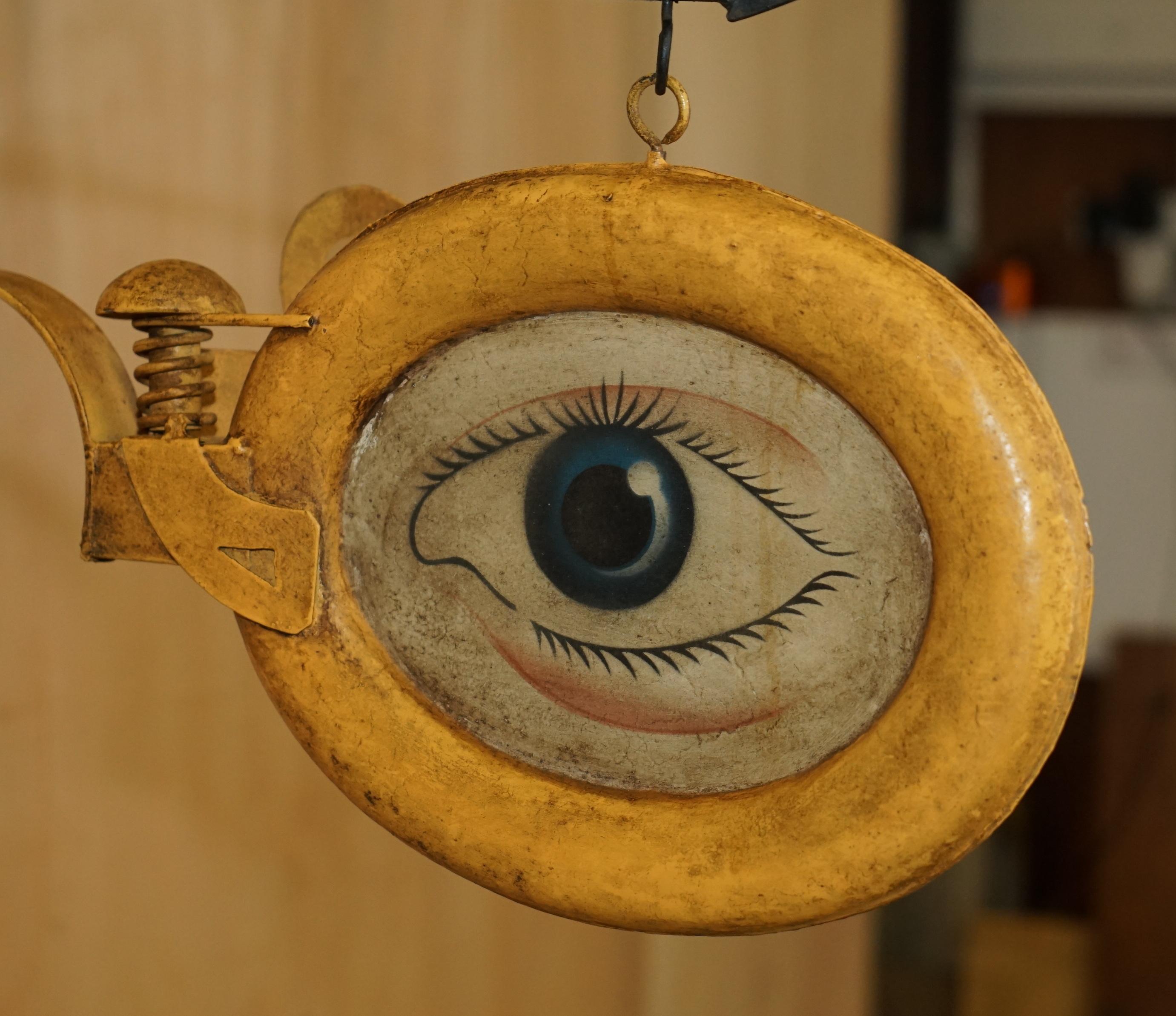 French ORIGINAL CIRCA 1900-1920 OPTICIANS ADVERTISING SiGN WITH ORIGINAL PAINT & MOUNT For Sale
