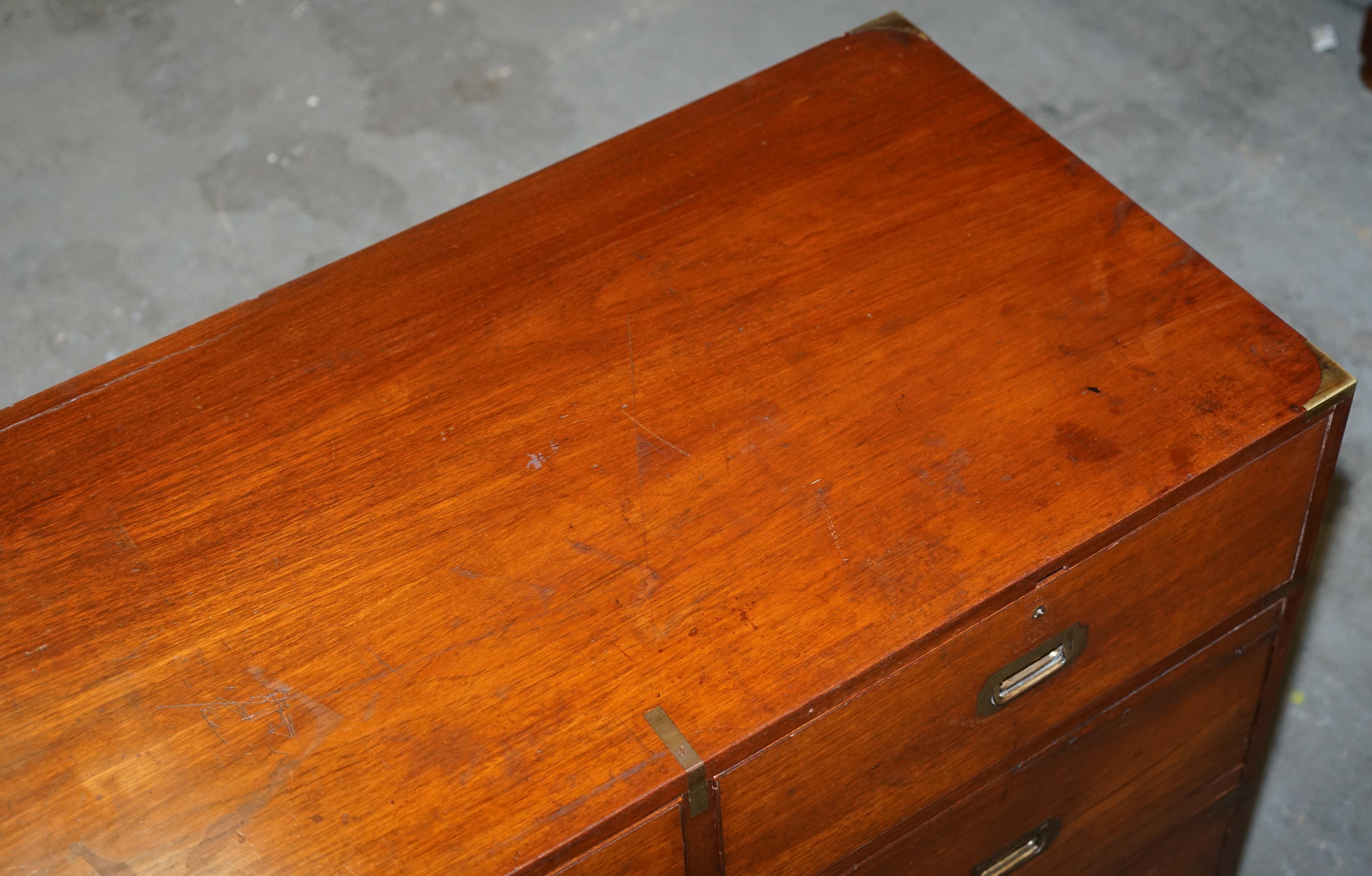 Original circa 1900 Army & Navy C.S.L Stamped Military Campaign Chest of Drawers In Good Condition In West Sussex, Pulborough
