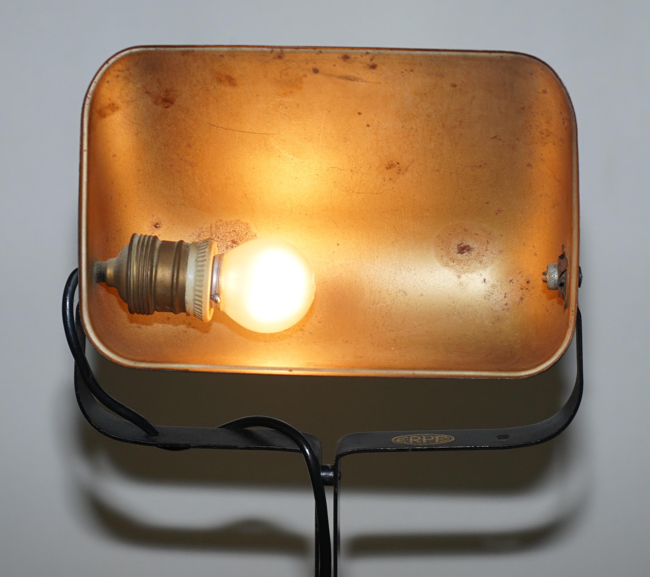 Hand-Crafted Original circa 1930s Erpe Bankers Lamp with Three Step Base and Original Switch