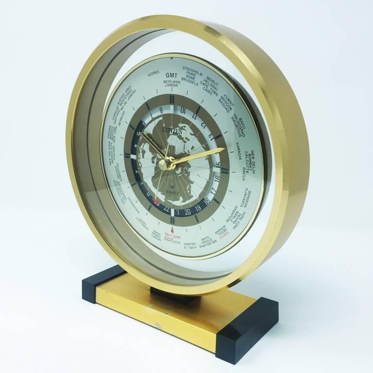 Mid-Century Modern Horloge de table citoyenne d'origine en métal, années 1950 en vente