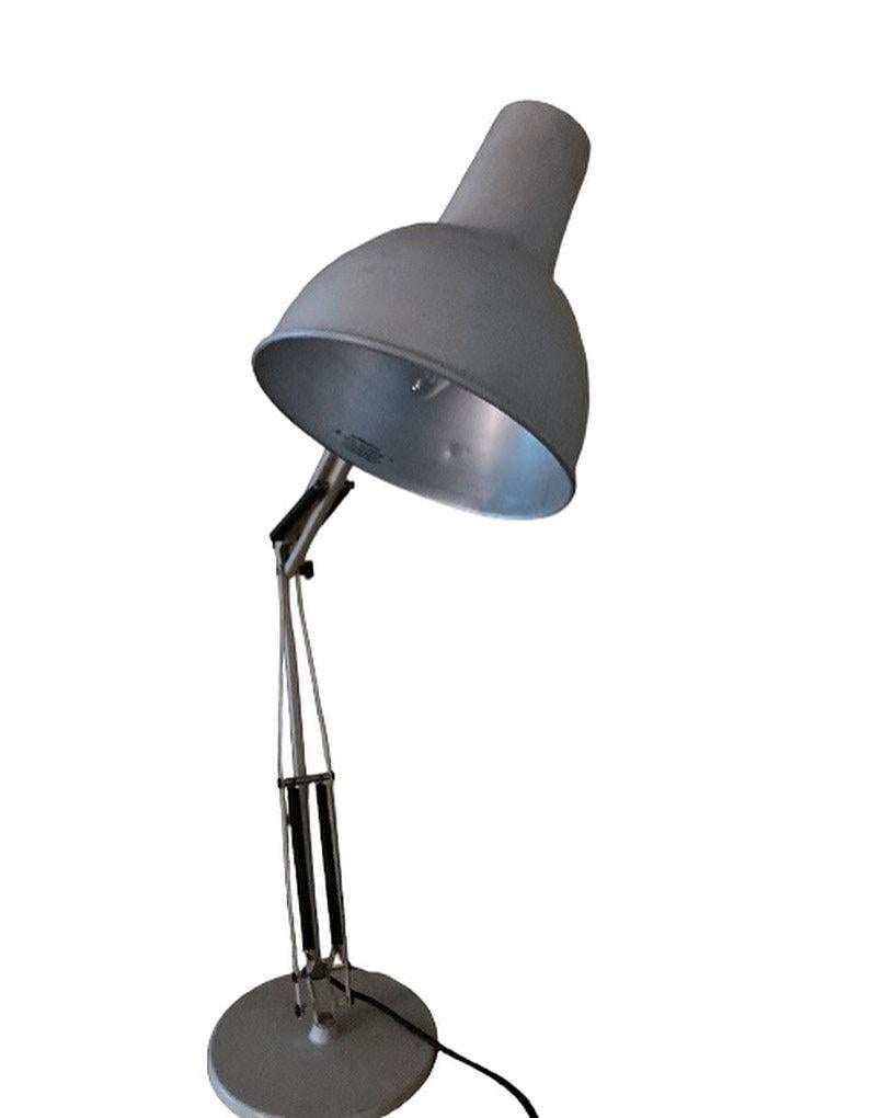 Original Classic Large Anglepoise Lamp 1