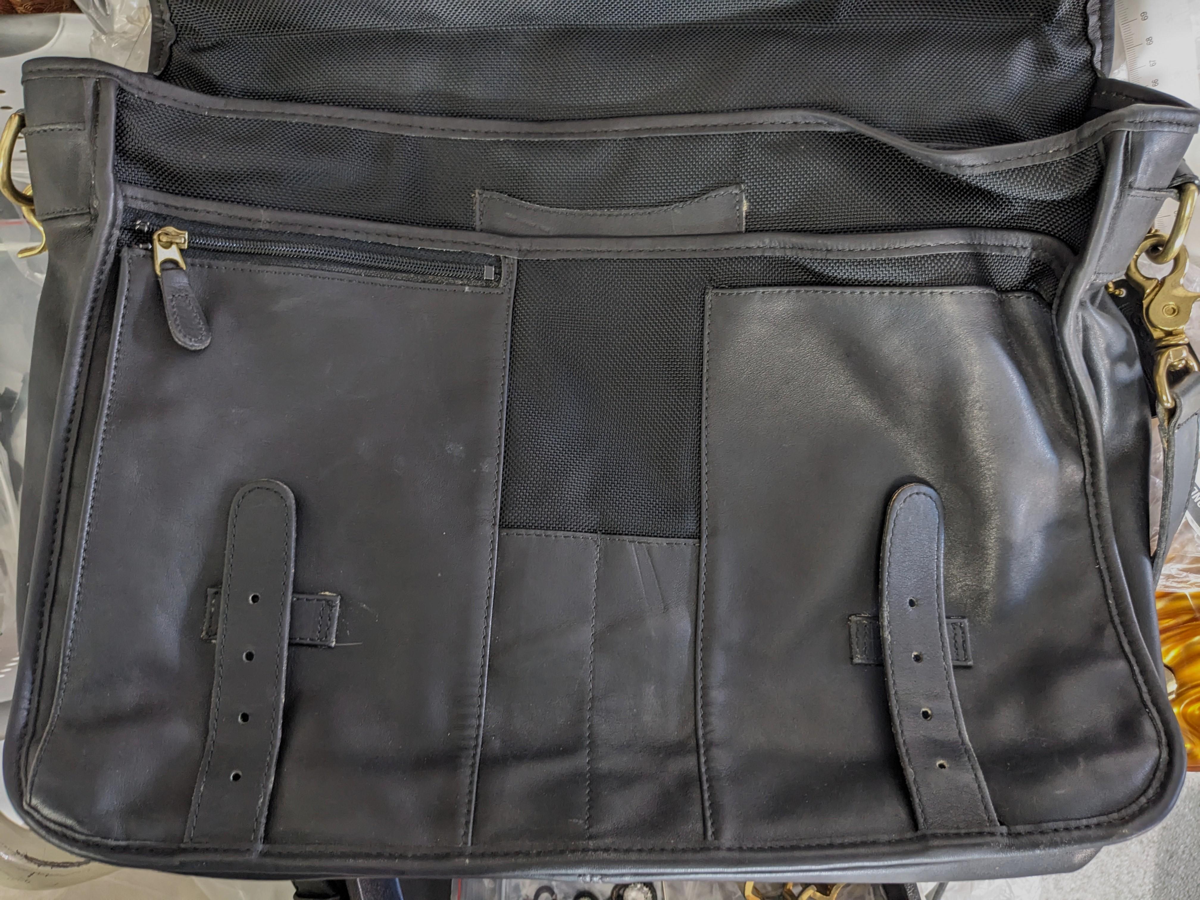 Maletín original Coach de piel en venta 2