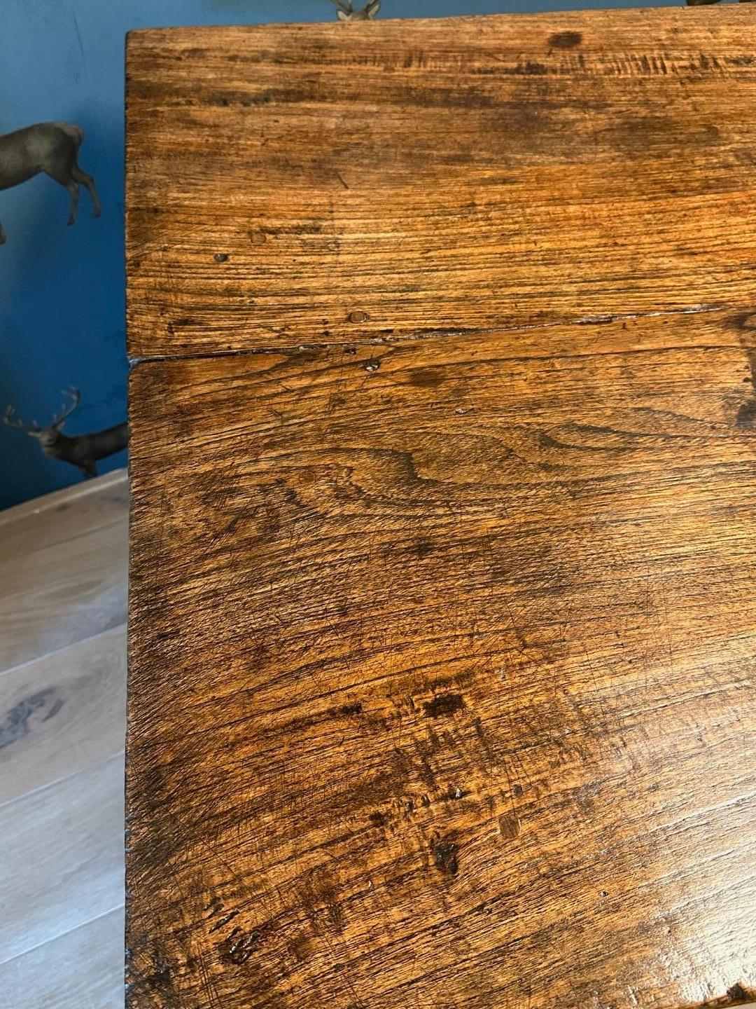 Original colonial farmhouse table For Sale 3