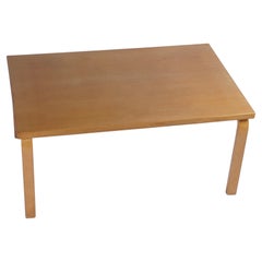 Estado original Alvar Aalto Mesa baja de altura europea