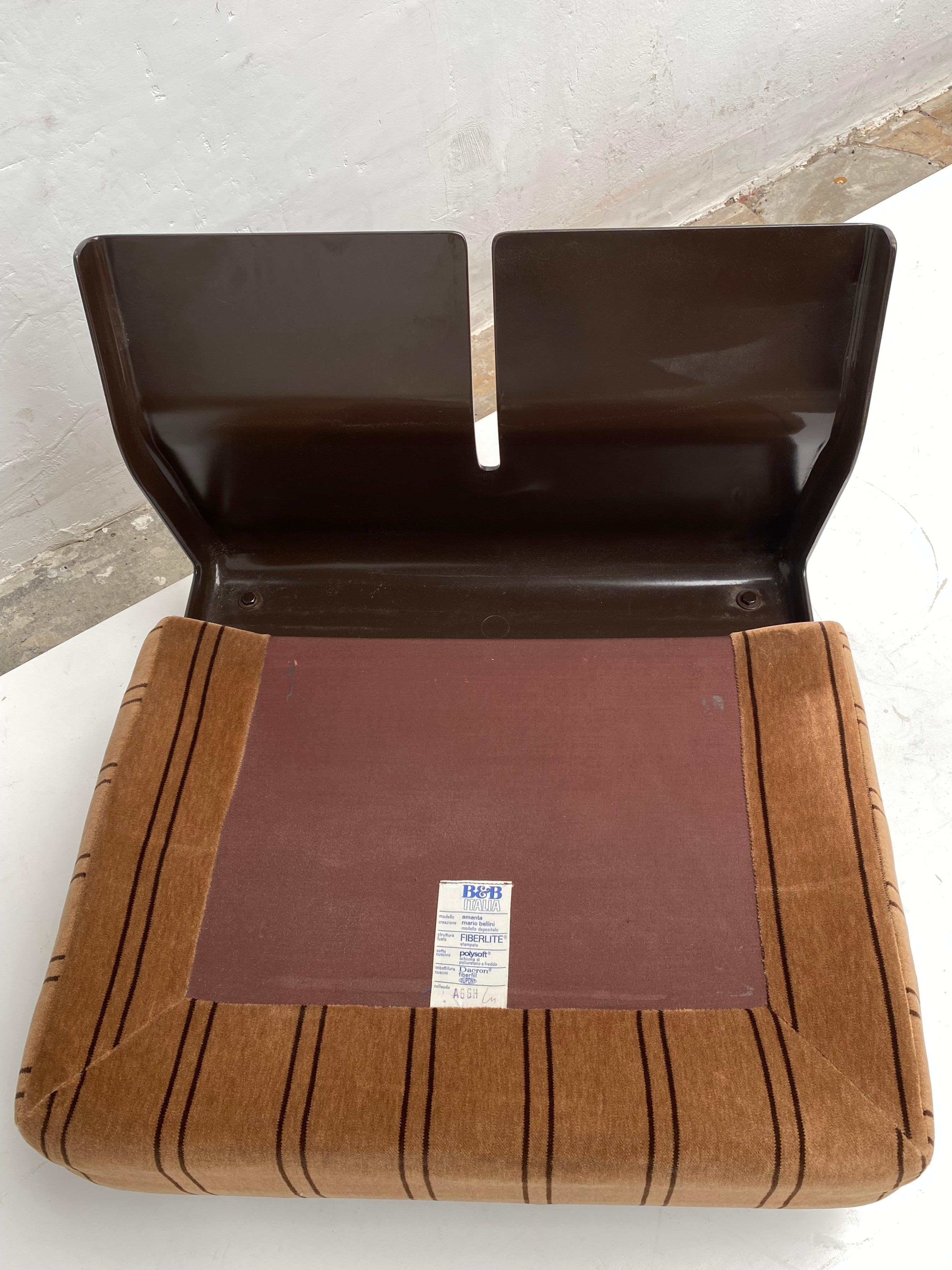 Original Condition Mario Bellini 'Amanta' Lounge Chair B&B Italia Made in 1978 3