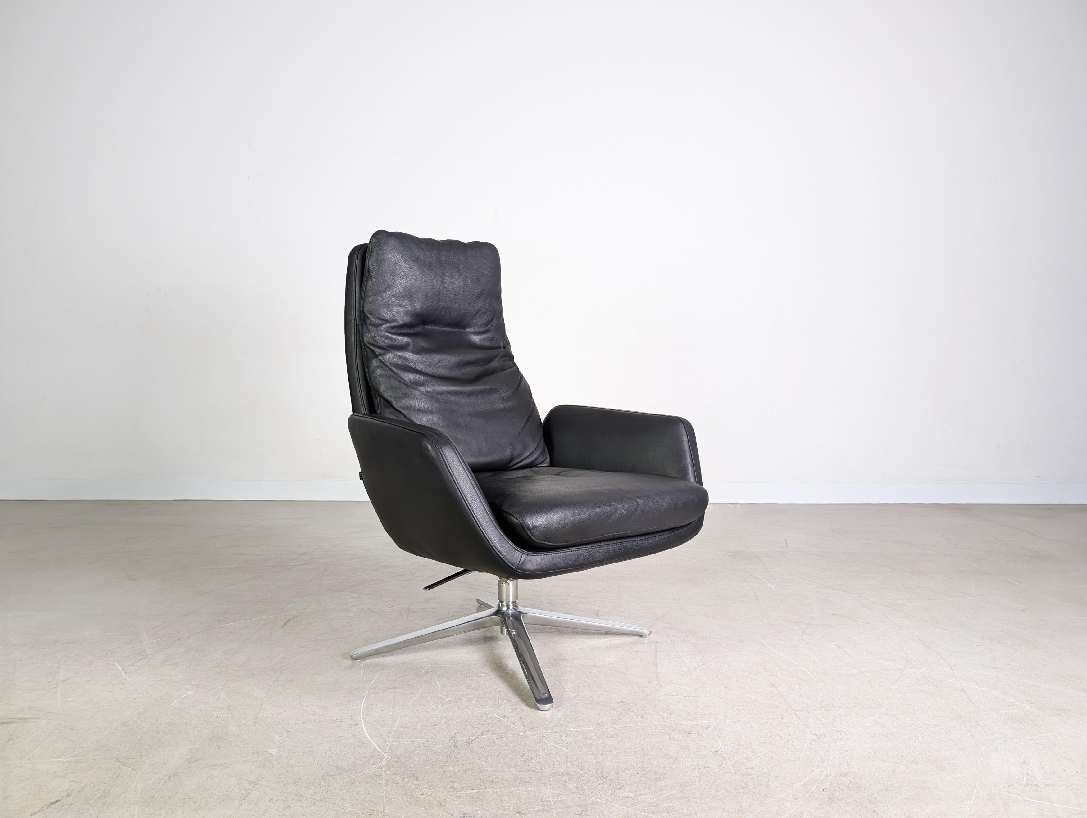 Original CORDIA Sessel 15111 Leder 286 schwarz drehbar Stuhl Bon état - En vente à Berlin, DE