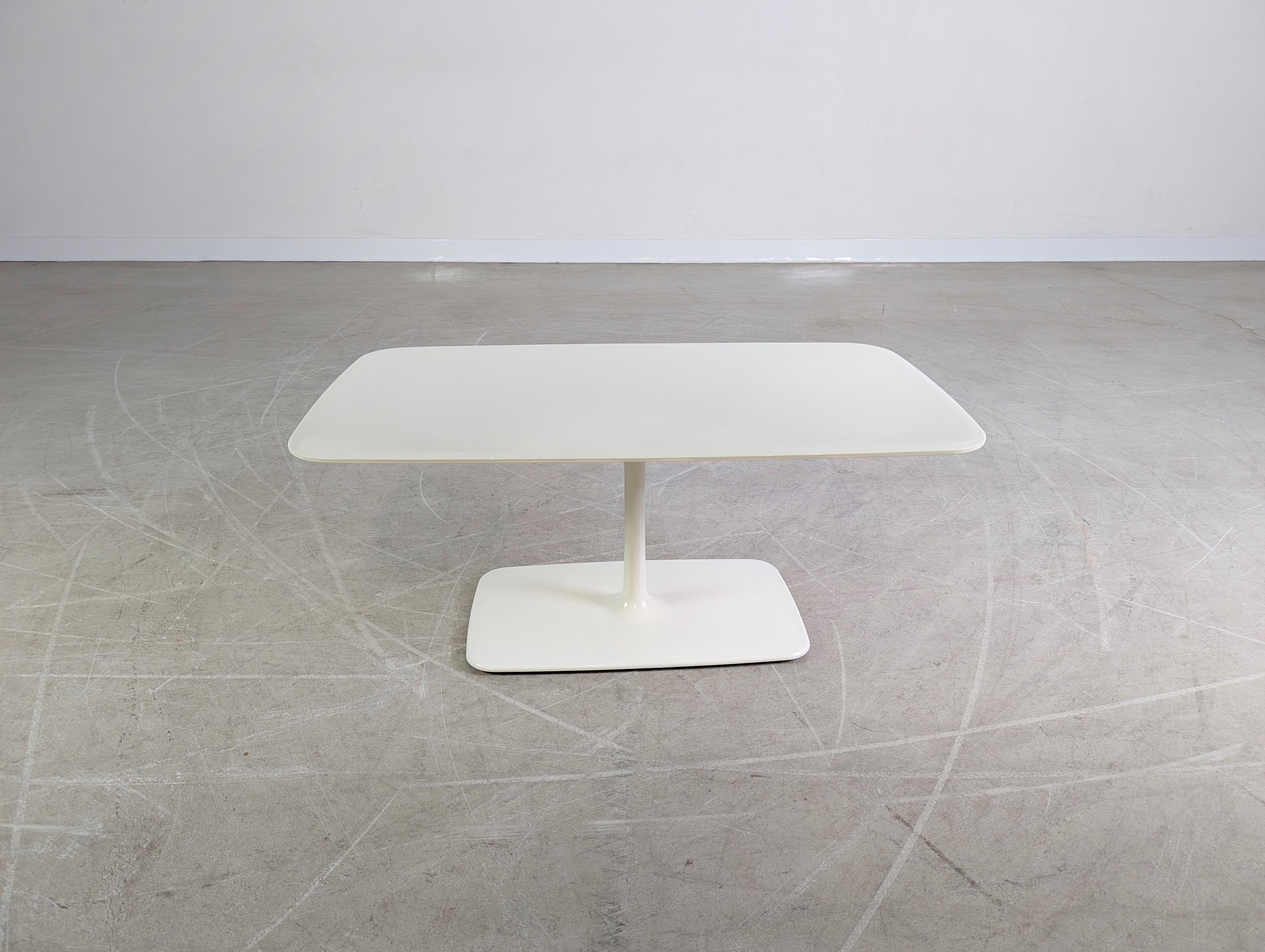 XXIe siècle et contemporain Original COR Jalis 1785 Couchtisch Metall weiß kristallweiß Design en vente