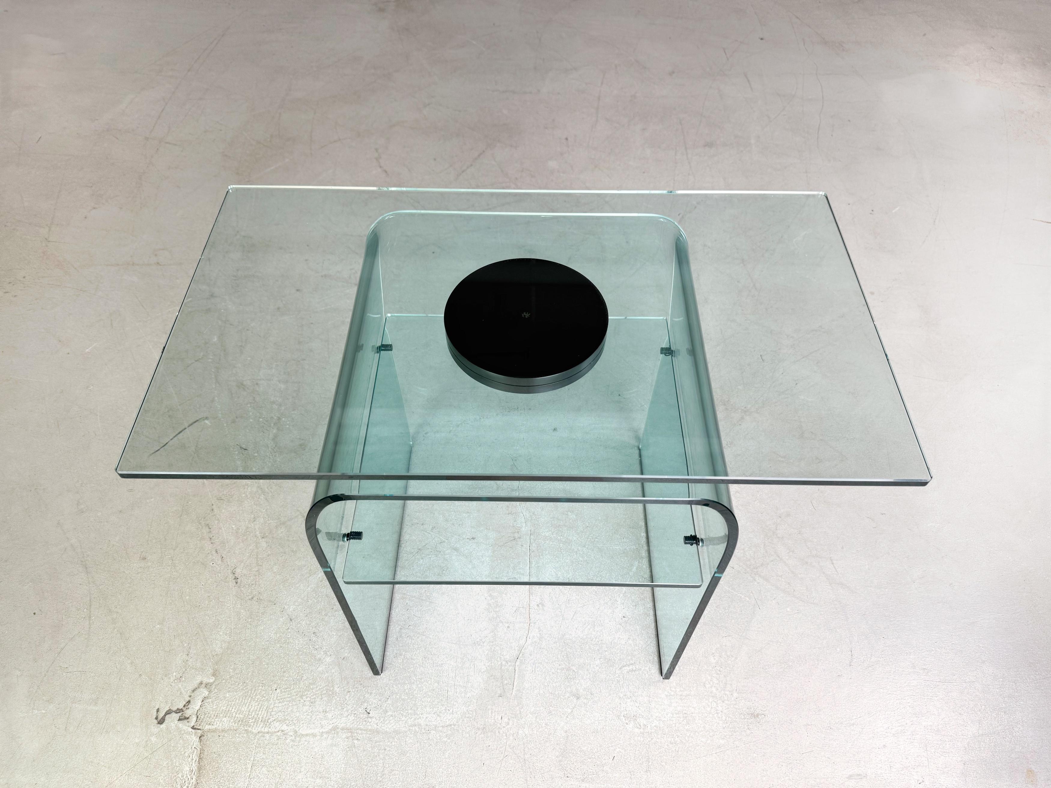 Glass Original Couchtisch Fiam Italia Glas drehbar 1980s For Sale