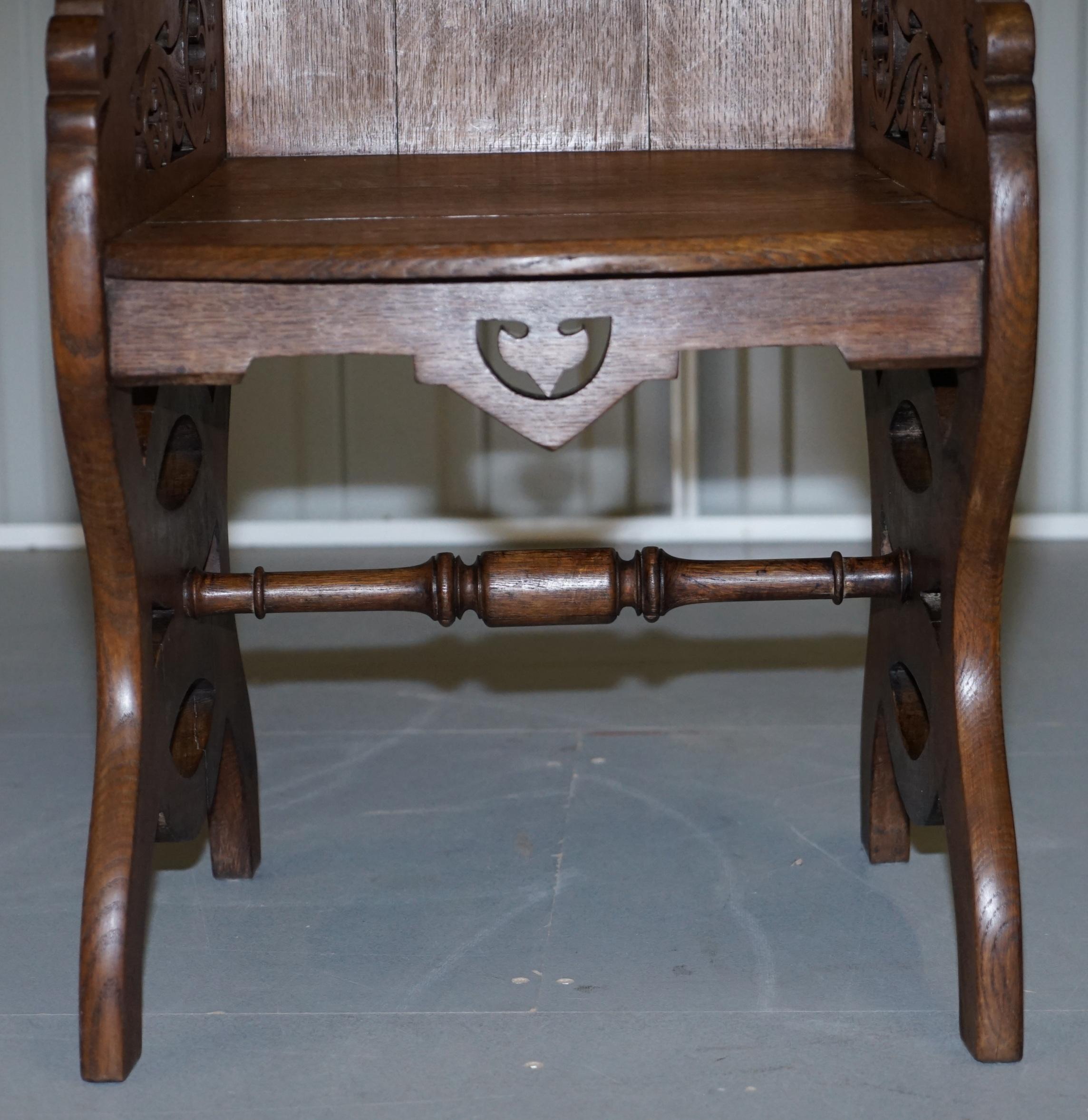 Original Criddle & Smith Stamped Victorian Walnut Gothic Revival Church Armchair For Sale 1