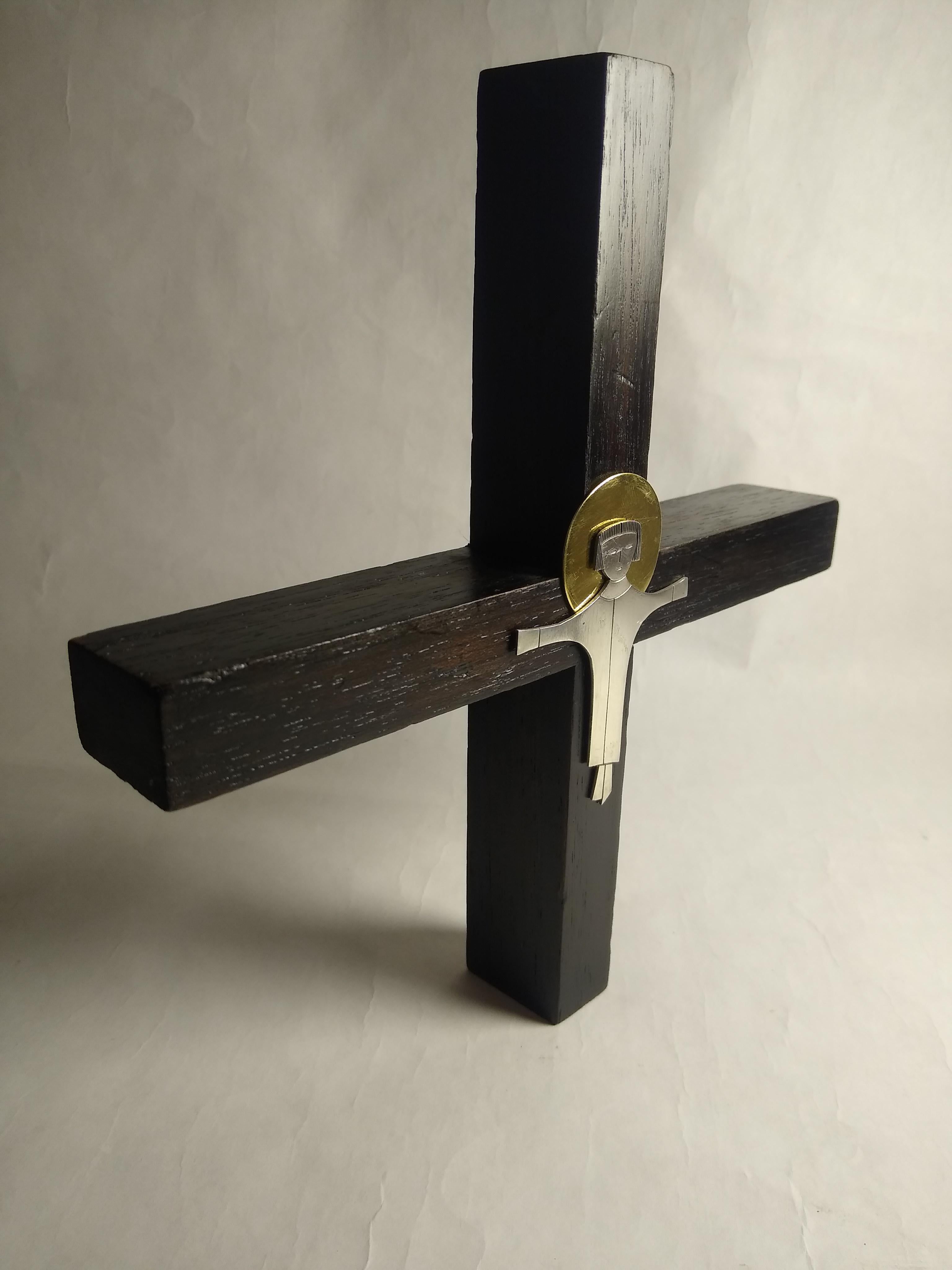 Original Kreuz aus Holz mit Figur des Christus in Sterling und Messing von EMAUS, Mexiko (Volkskunst) im Angebot