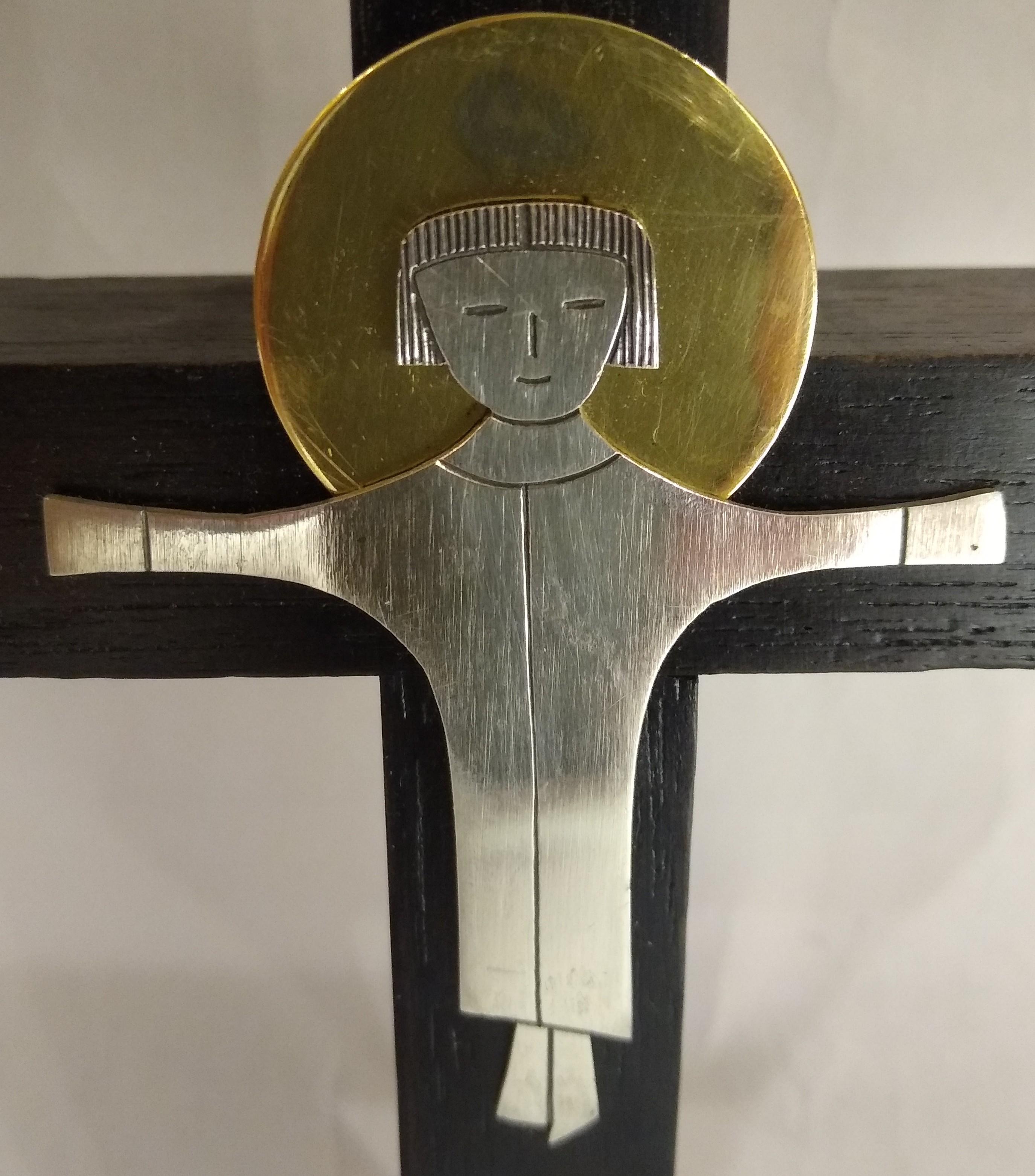 Original Kreuz aus Holz mit Figur des Christus in Sterling und Messing von EMAUS, Mexiko (Handgefertigt) im Angebot