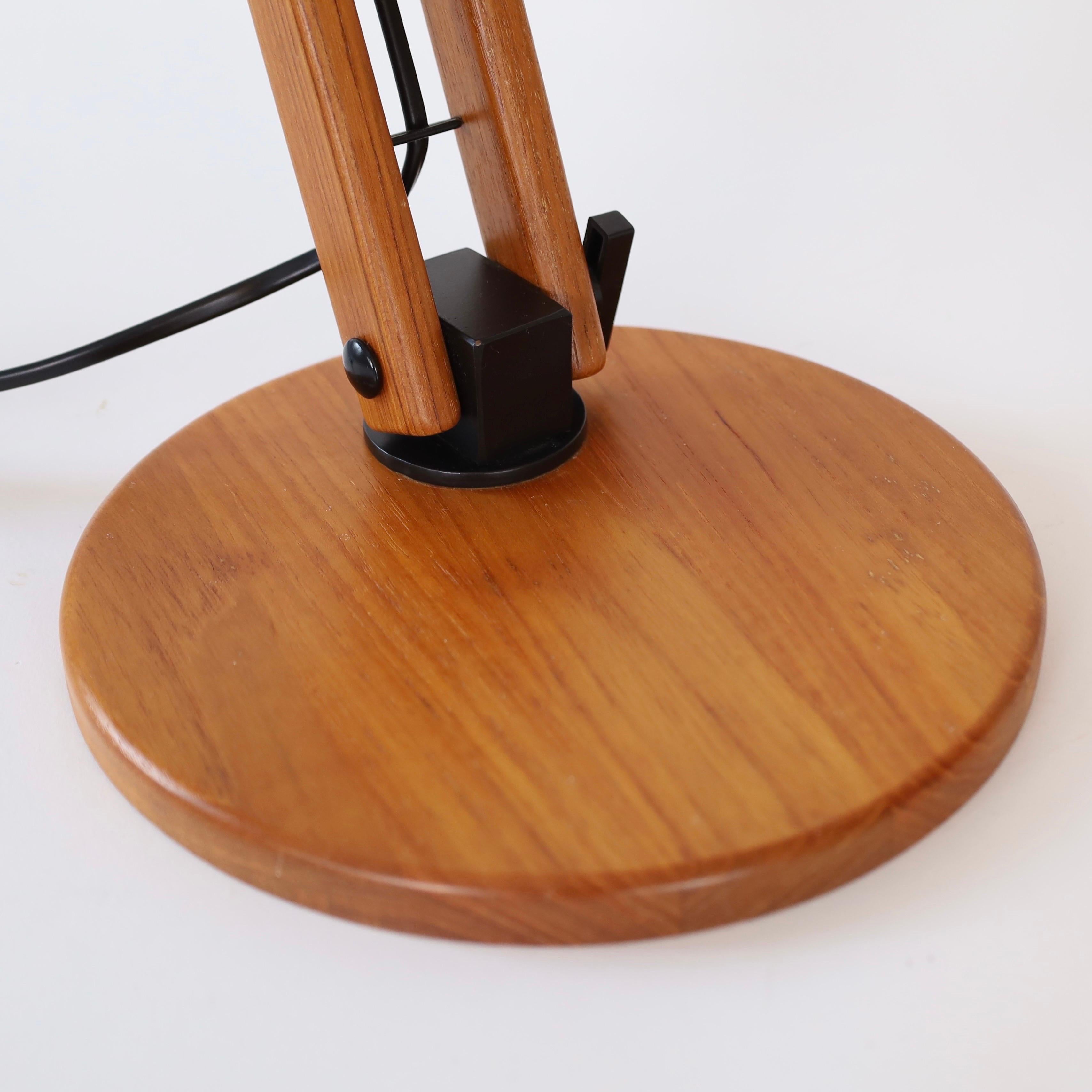 Dänische Caprani-Schreibtischlampe, 1970er-Jahre, Dänemark im Angebot 7
