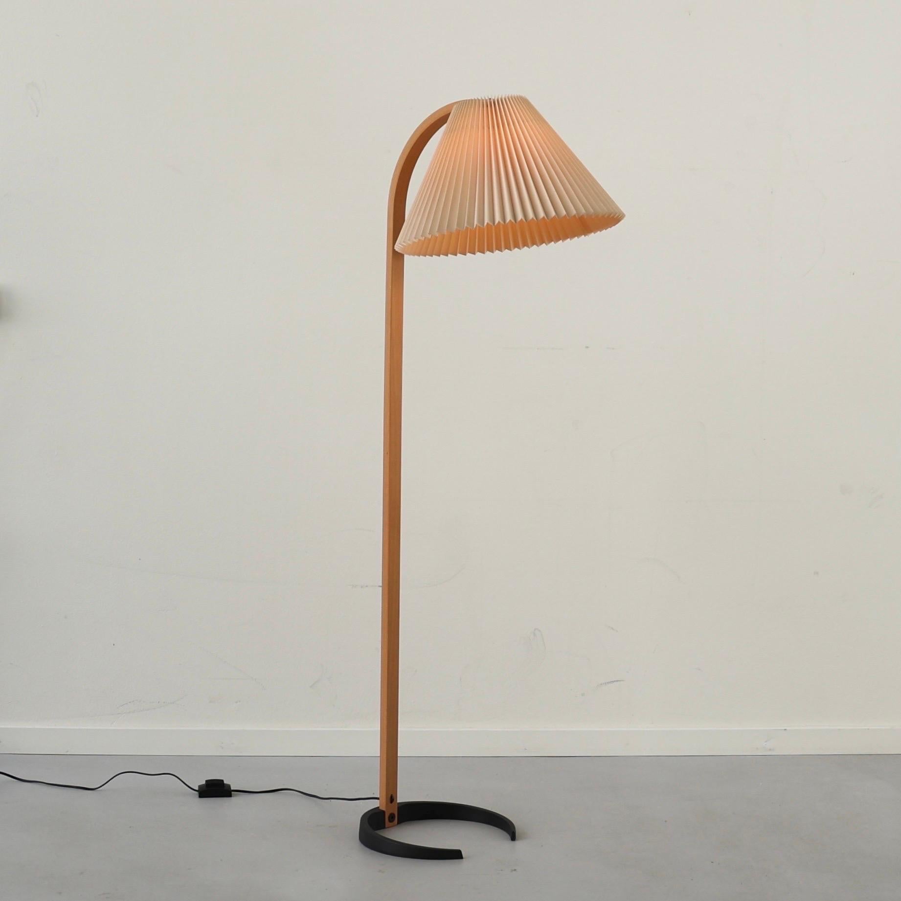 Original Danish Caprani Floor Lamp, 1970s, Denmark For Sale 9