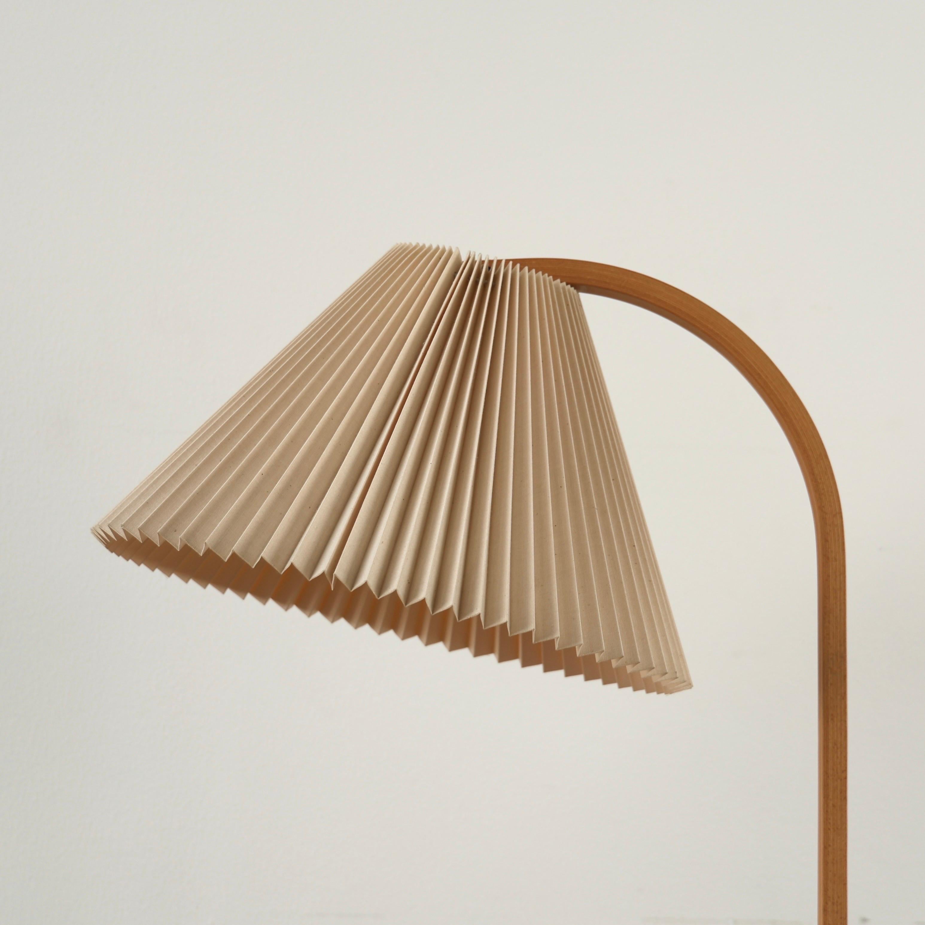 Original Danish Caprani Floor Lamp, 1970s, Denmark For Sale 2